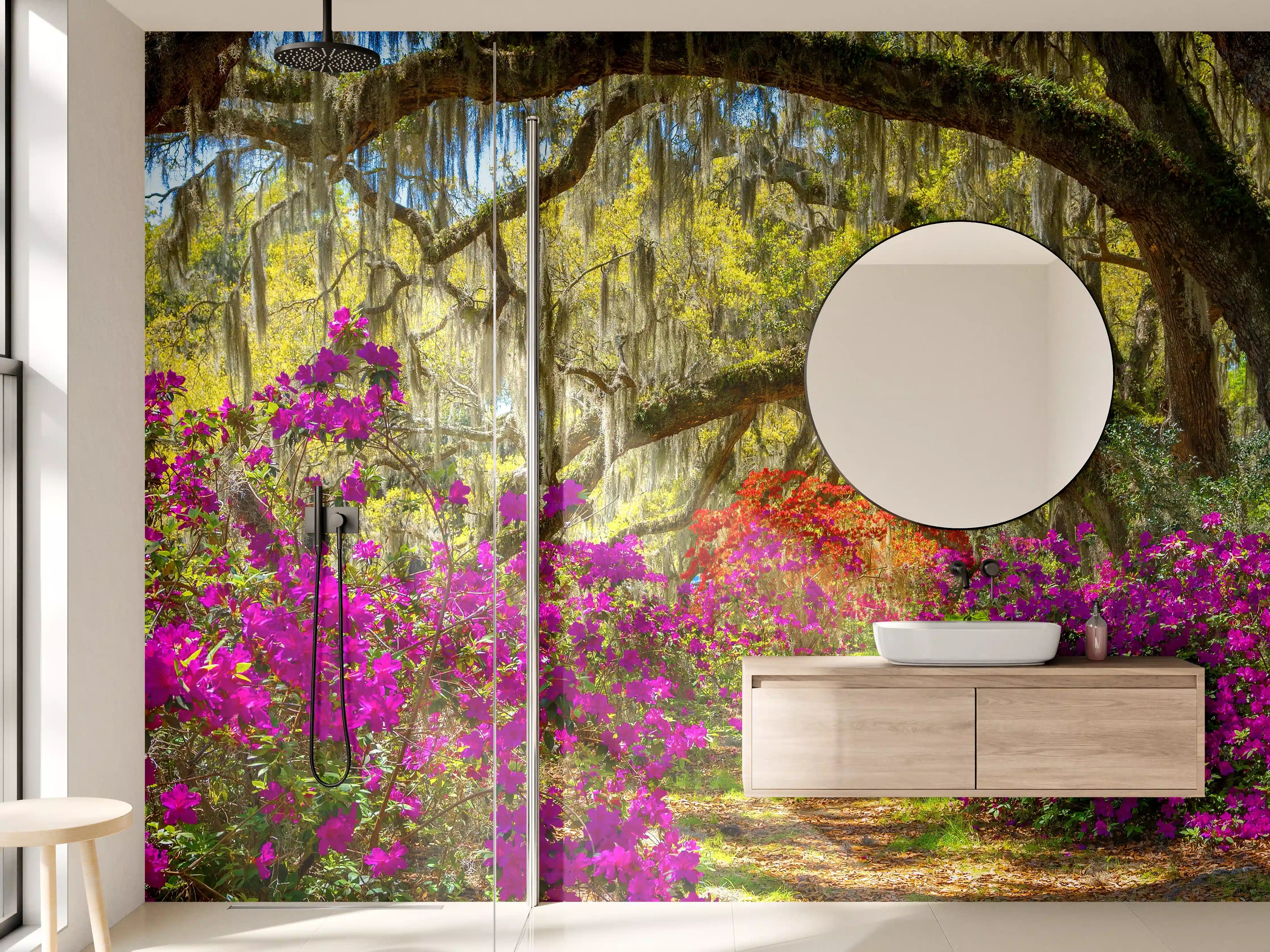 Wandverkleidung Bad - Blühende Gartenlandschaft mit blühenden Blumen und Baum