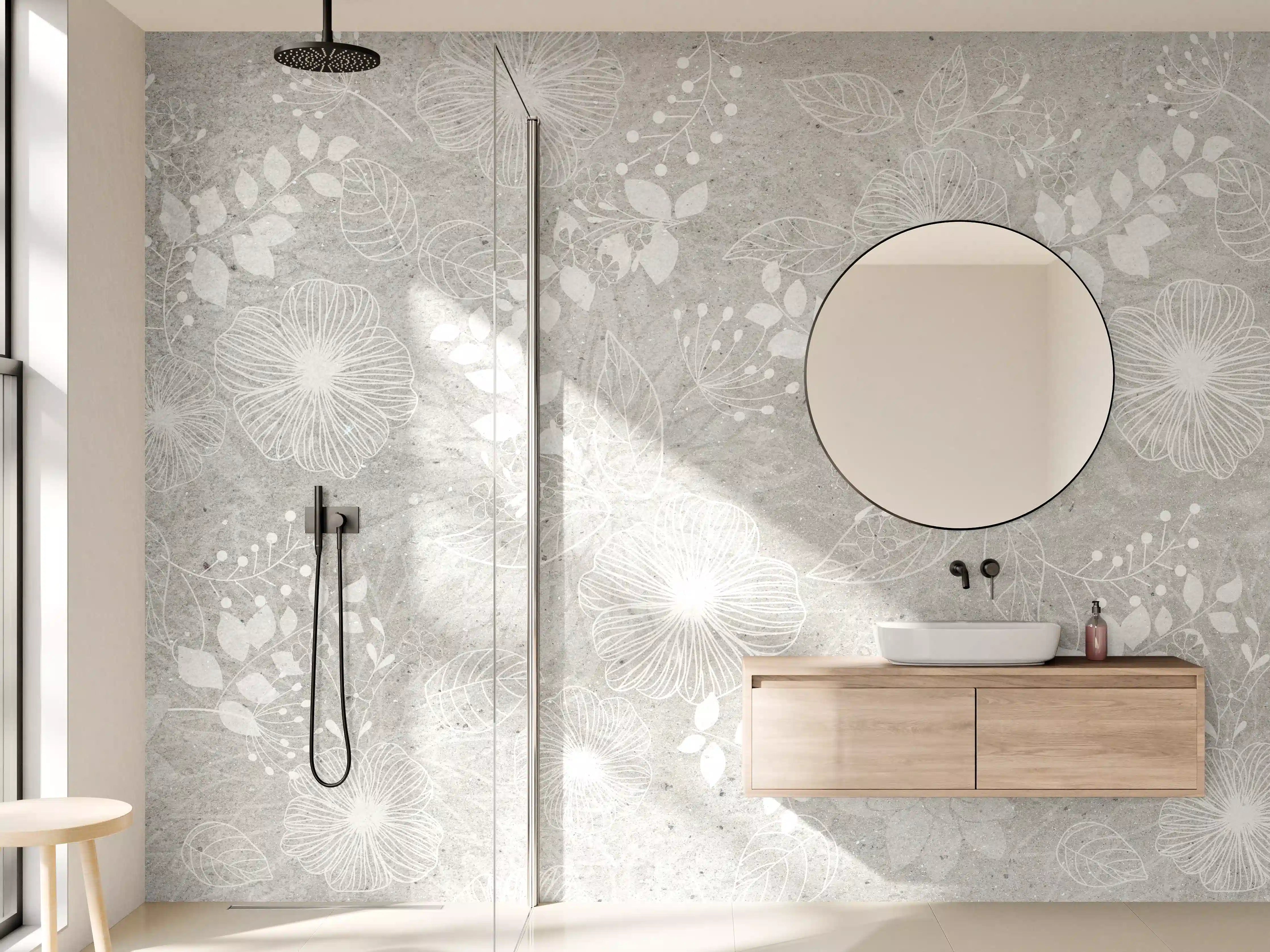 Wandverkleidung Bad - Blumen auf grauem Beton