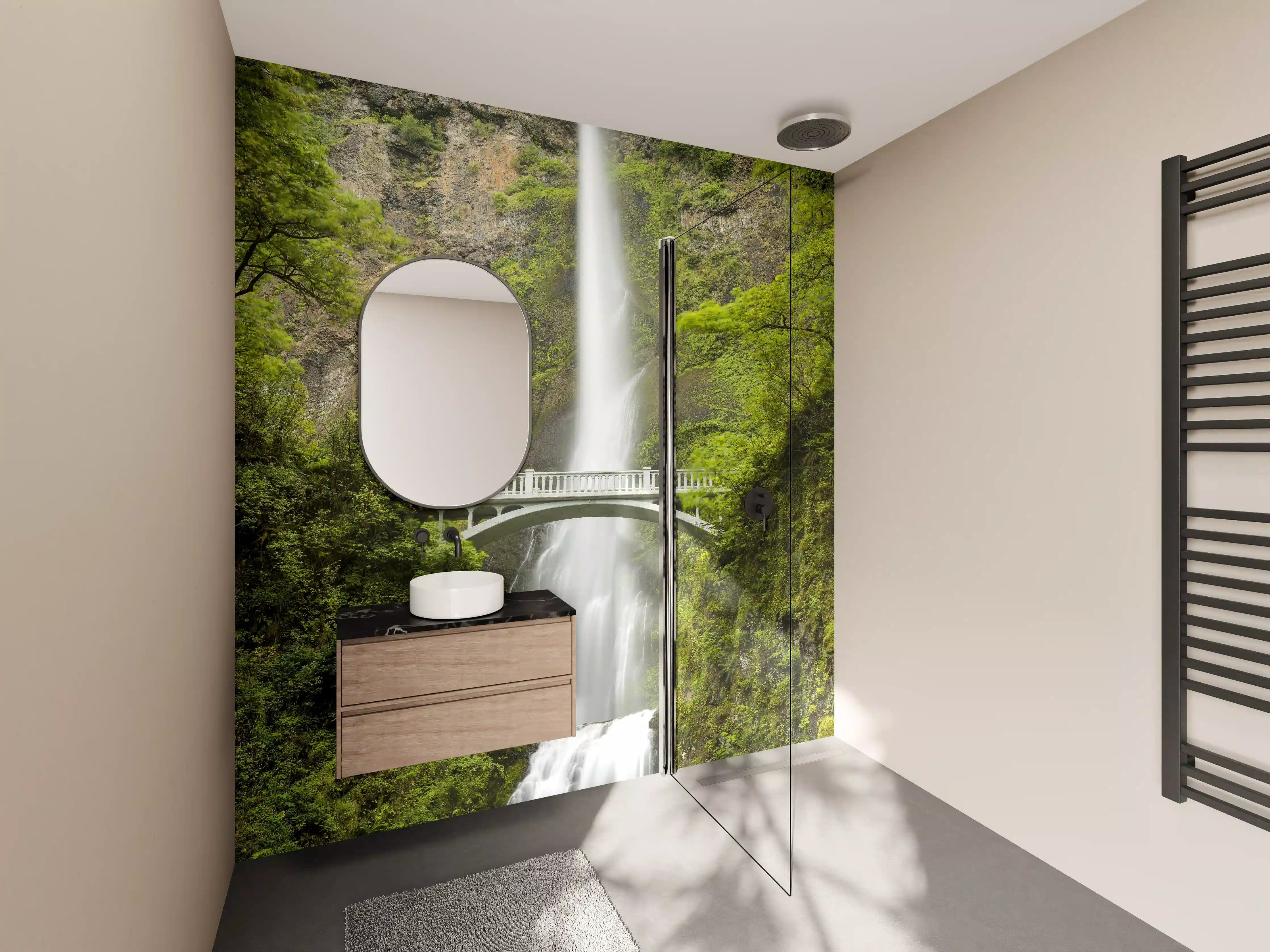 Wandverkleidung Bad - Erhabene grüne Wasserfall Landschaft mit sanften Grautönen
