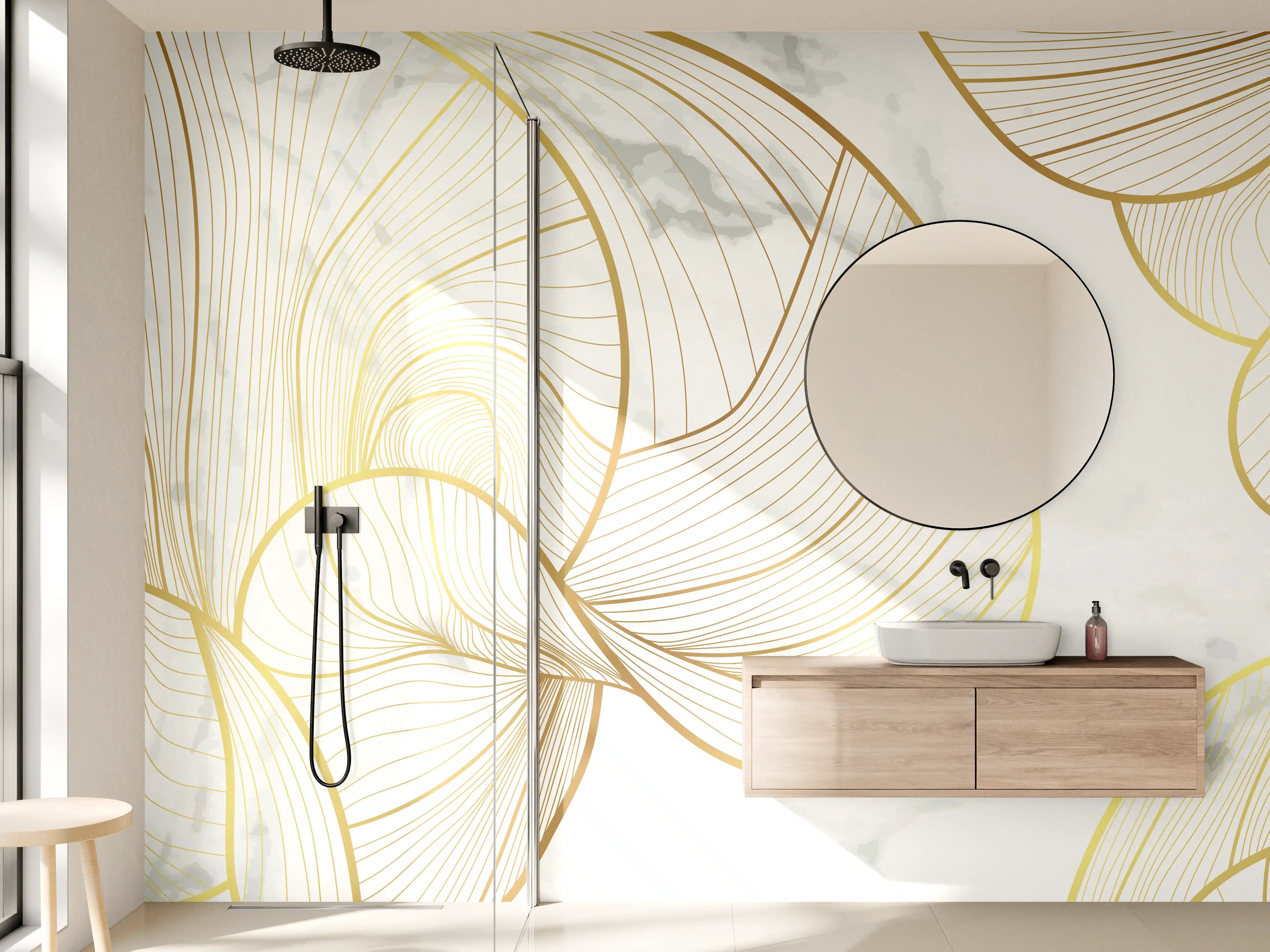Wandverkleidung Bad - Goldene Linien auf Marmor