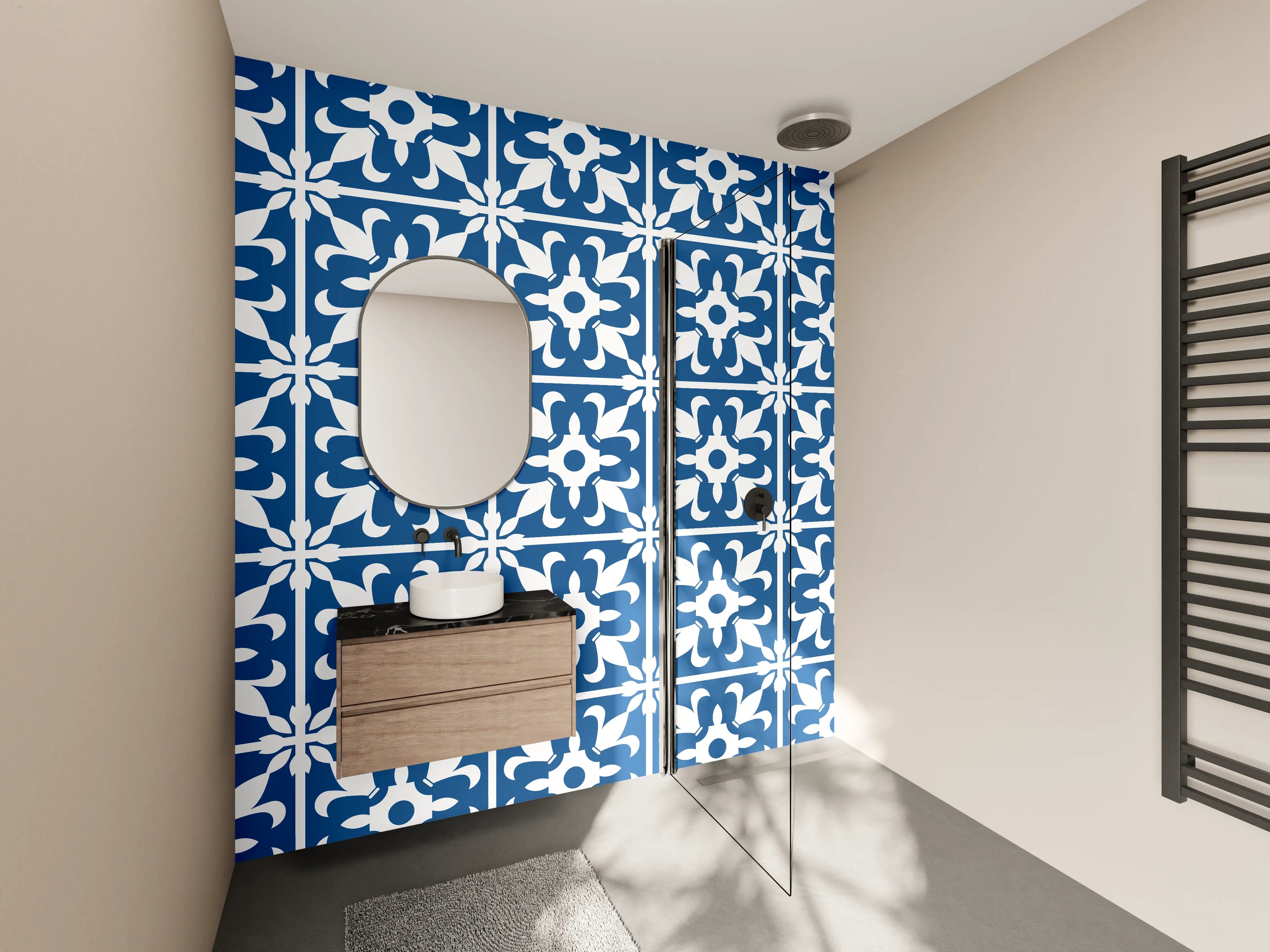 Wandverkleidung Bad - Graue Blumenfliesen mit Weißmuster