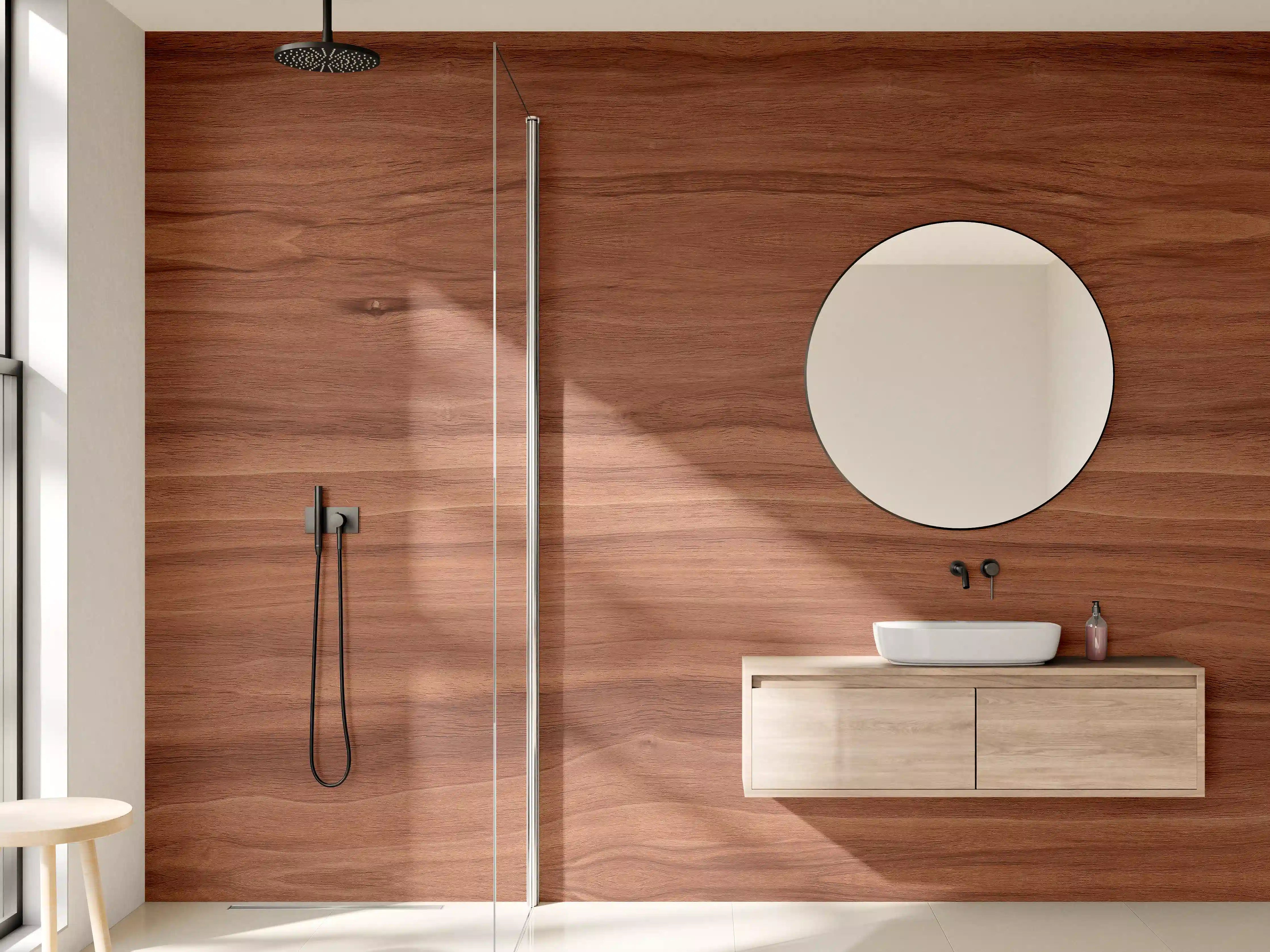 Wandverkleidung Bad - Graue Holzmaserung im Weißdesign