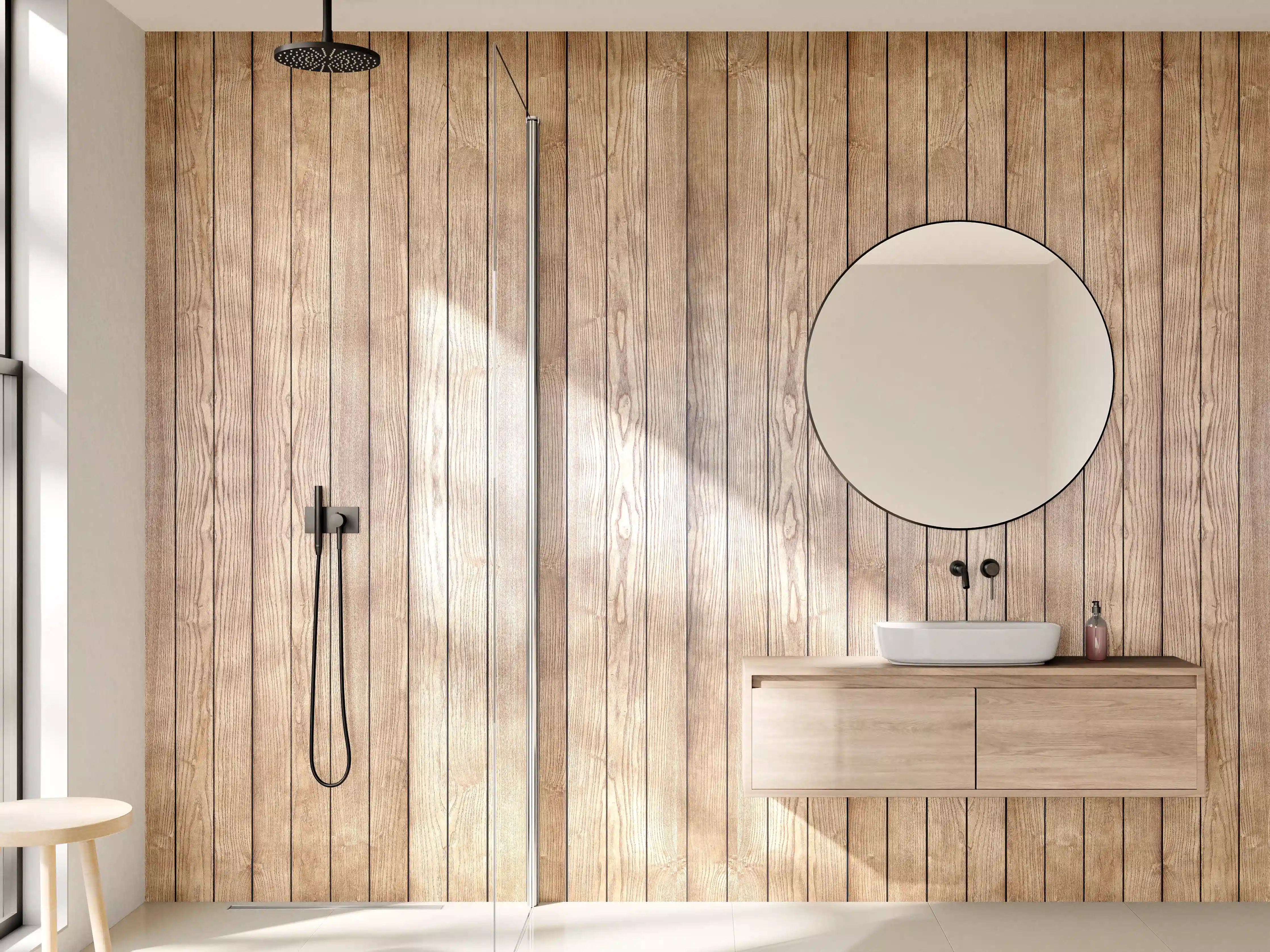 Wandverkleidung Bad - Graue Maserungswand mit Warmholz-Optik
