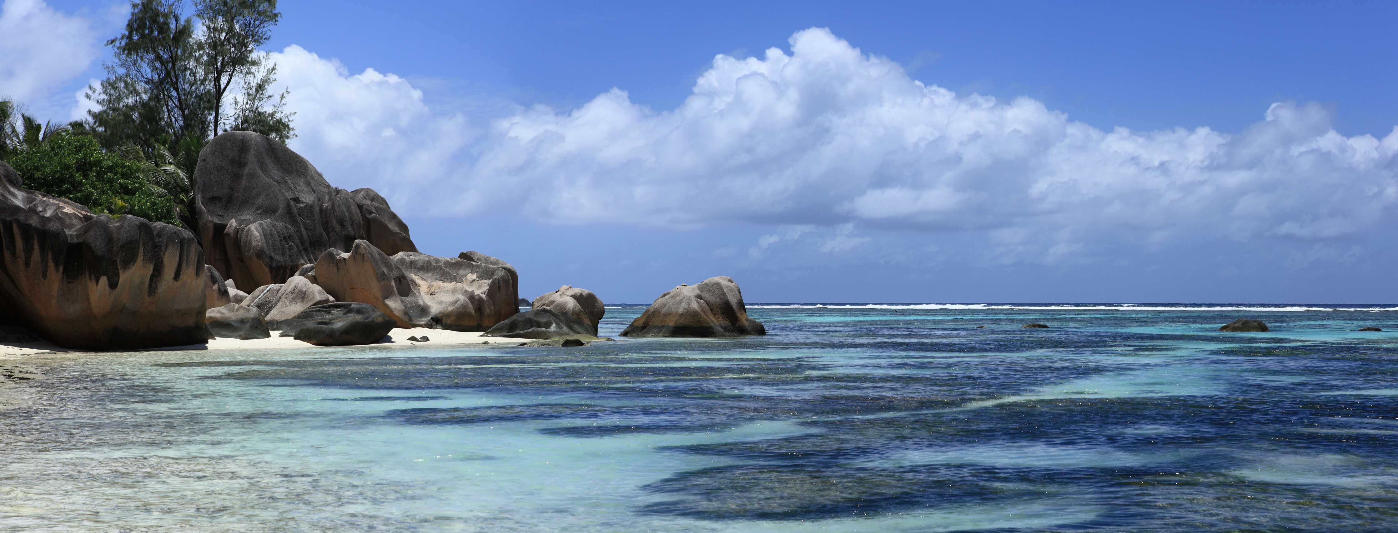 Wandverkleidung Bad-Graue Meeresbrise am Strand