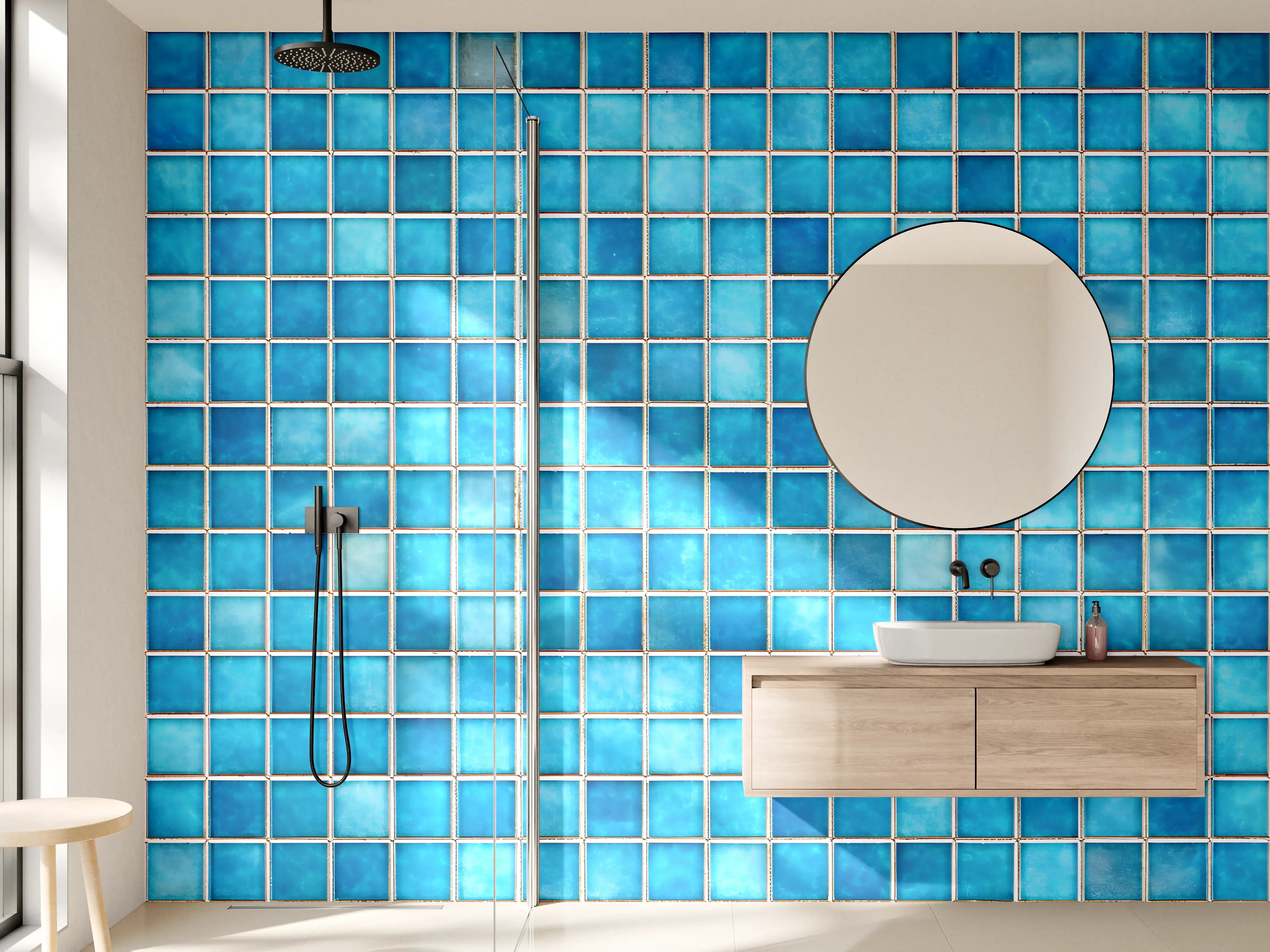 Wandverkleidung Bad - Graue Wasseroptik mit Mosaikfliesen