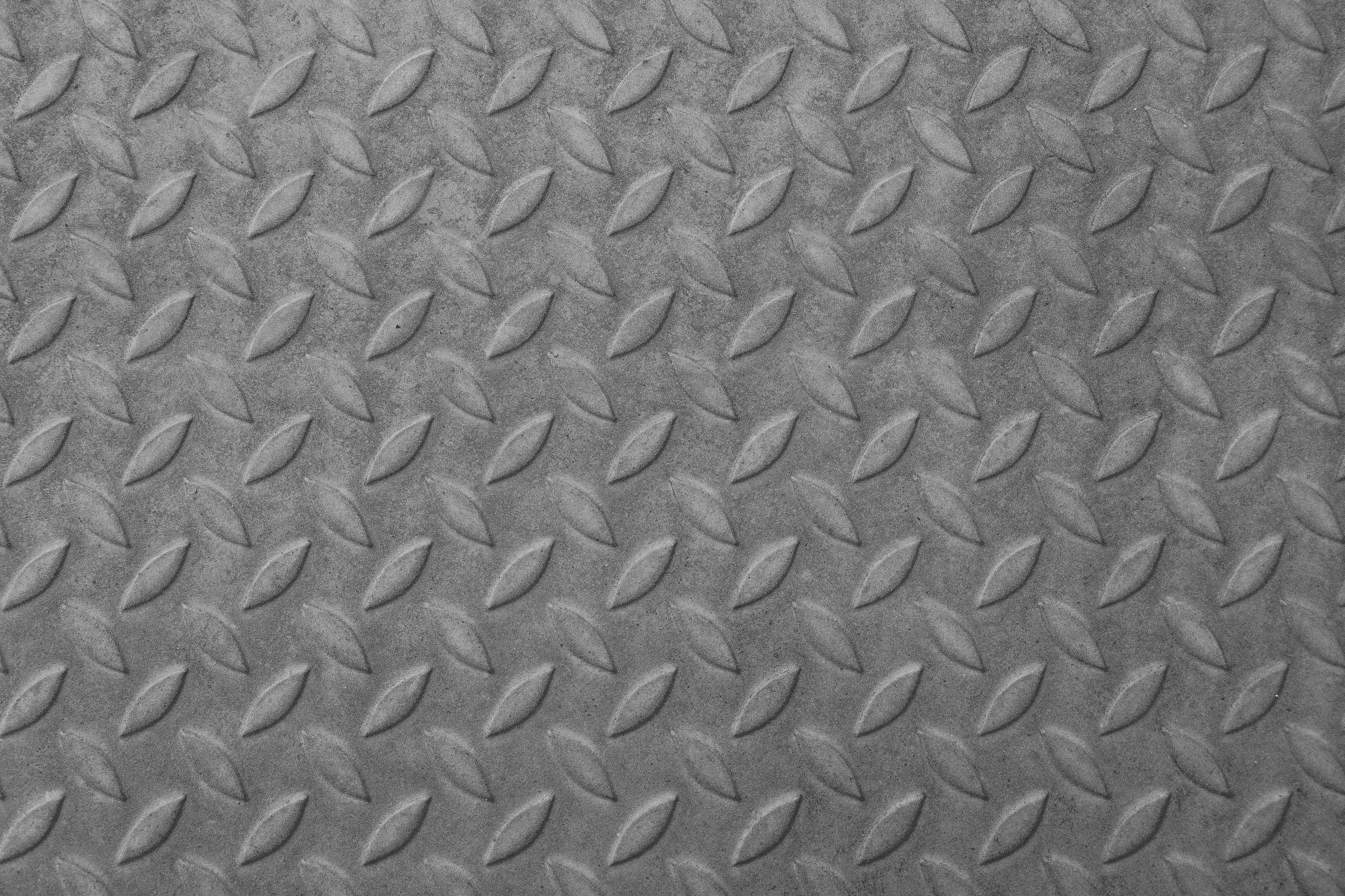 Wandverkleidung Bad-Graue, strukturierte Metallplatte