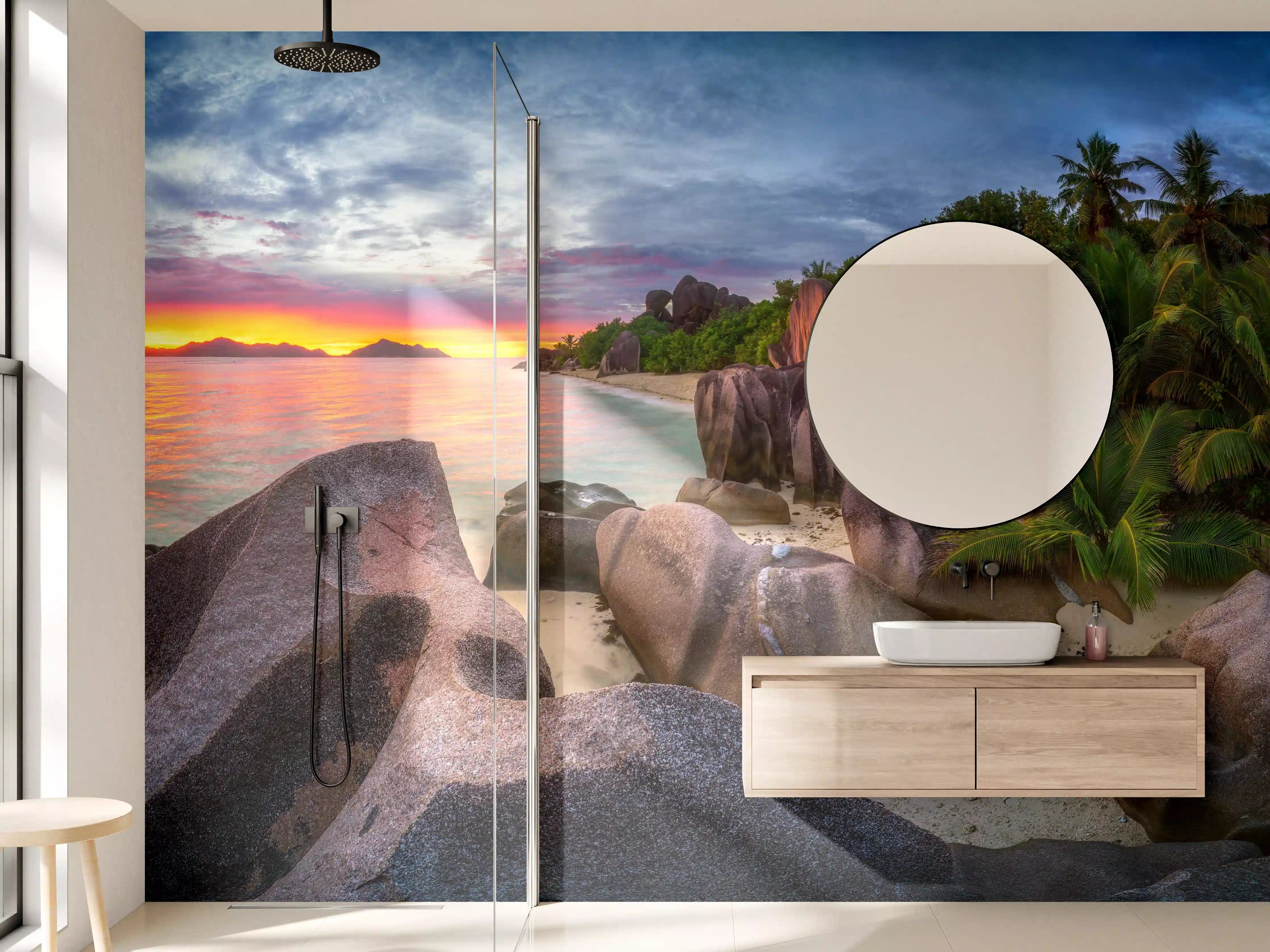 Wandverkleidung Bad - Grauer Himmel über dem Meeresrand