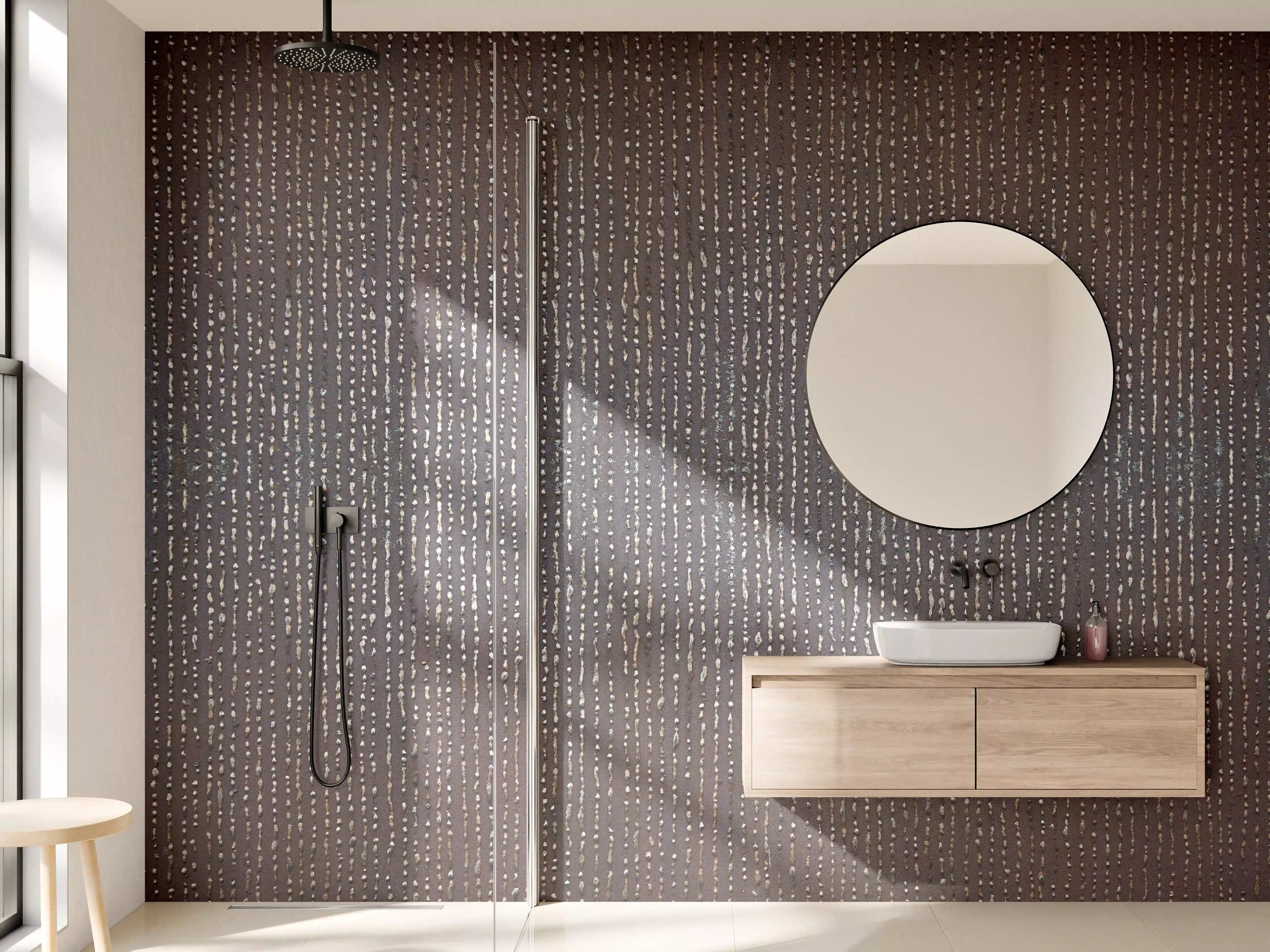 Wandverkleidung Bad - Helle Grautöne mit feinen Linien