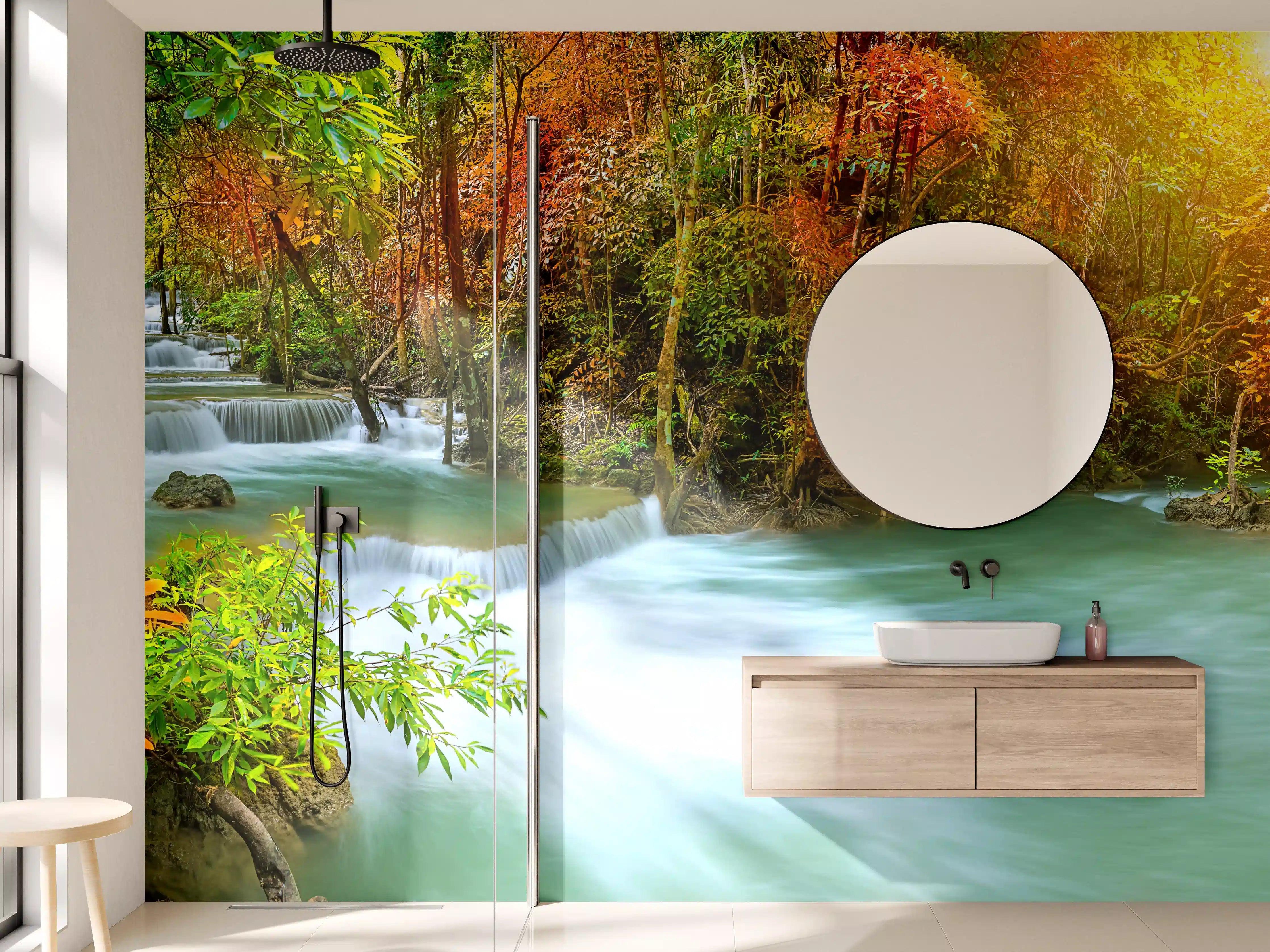 Wandverkleidung Bad - Herbstlicher Türkis-Wasserfall