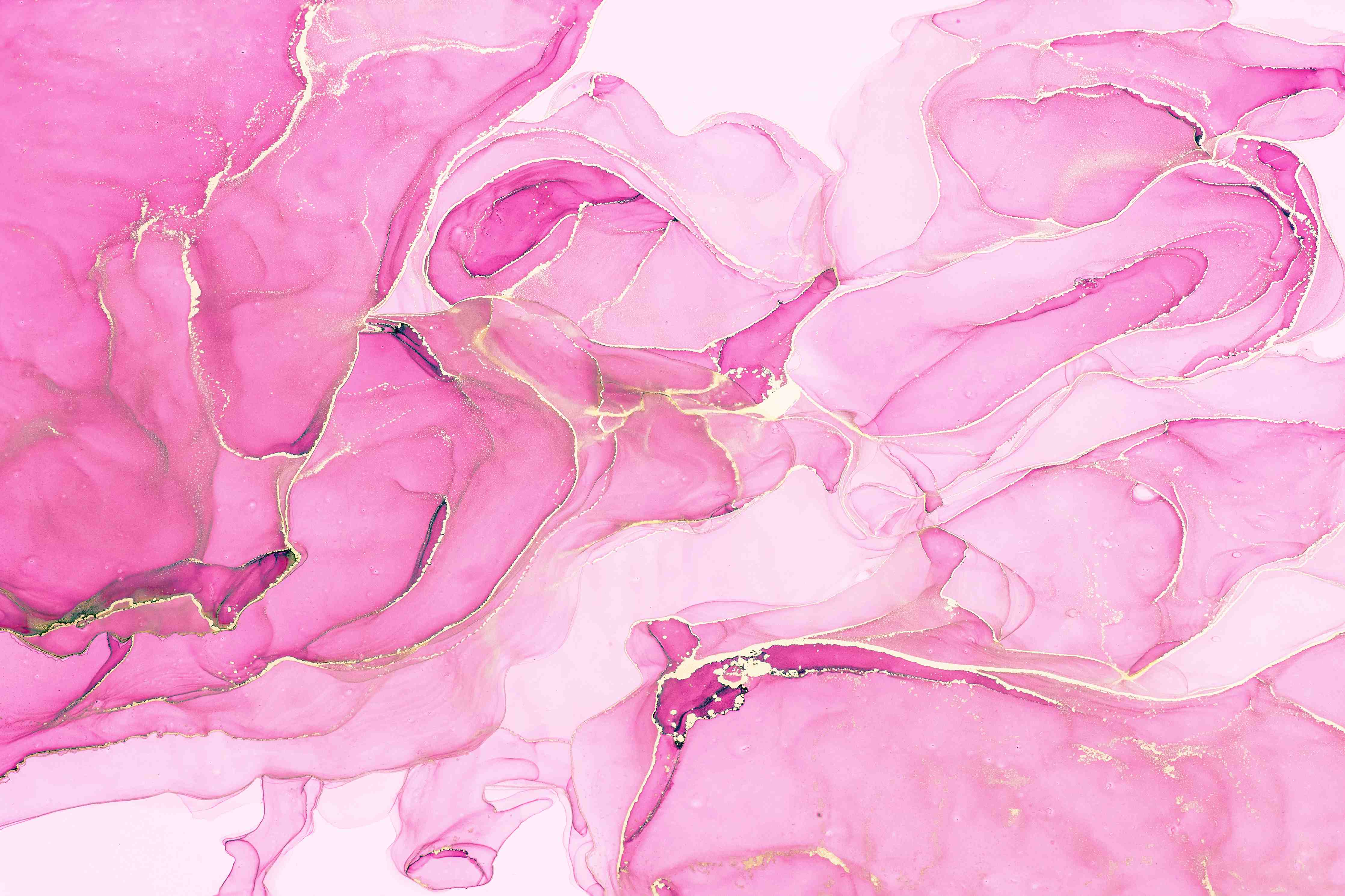 Wandverkleidung Bad-Luxuriöse Pink-Graue Marmorstruktur mit Goldakzenten