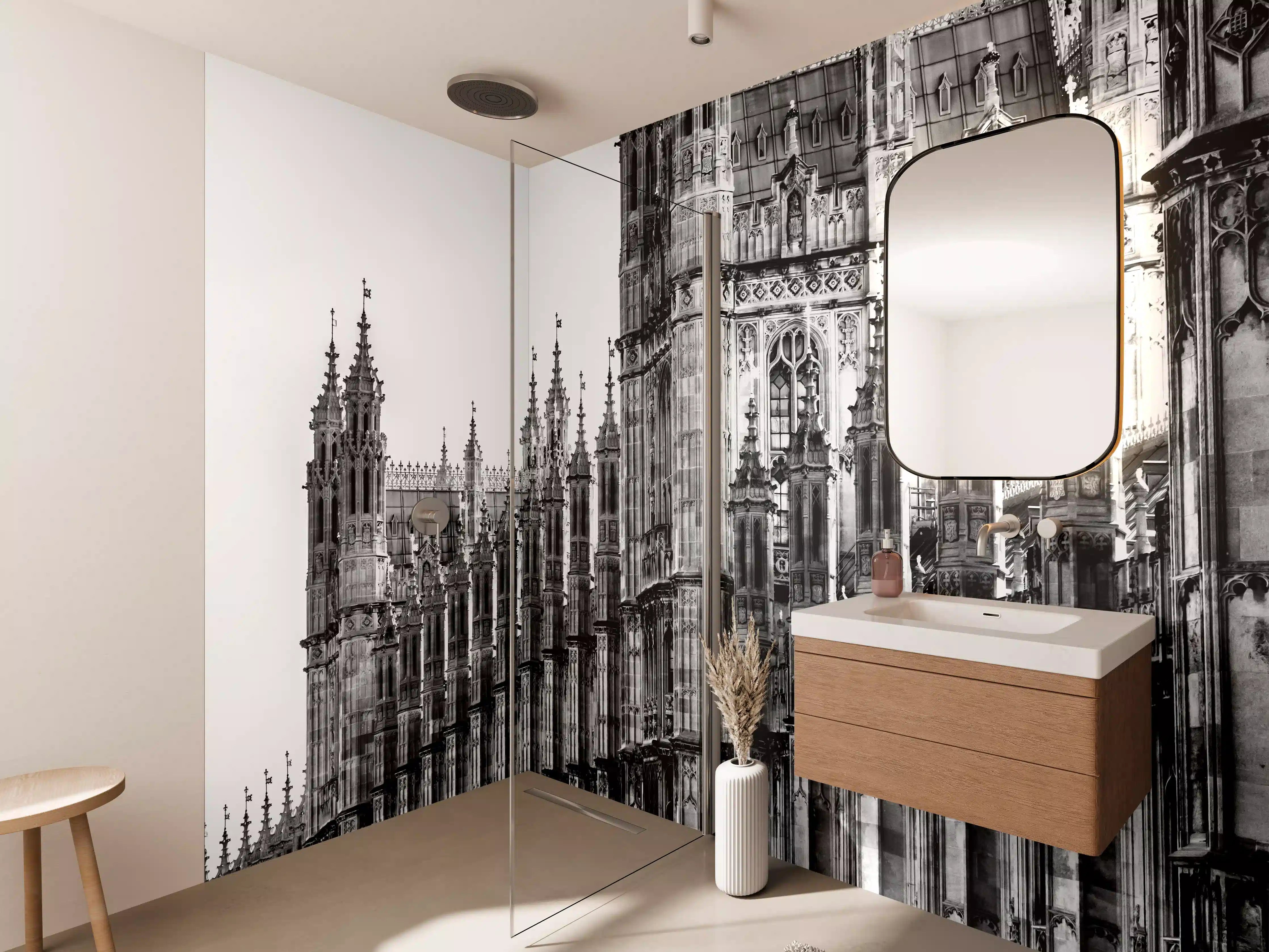 Wandverkleidung Bad - Majestätische Kathedralenfassade