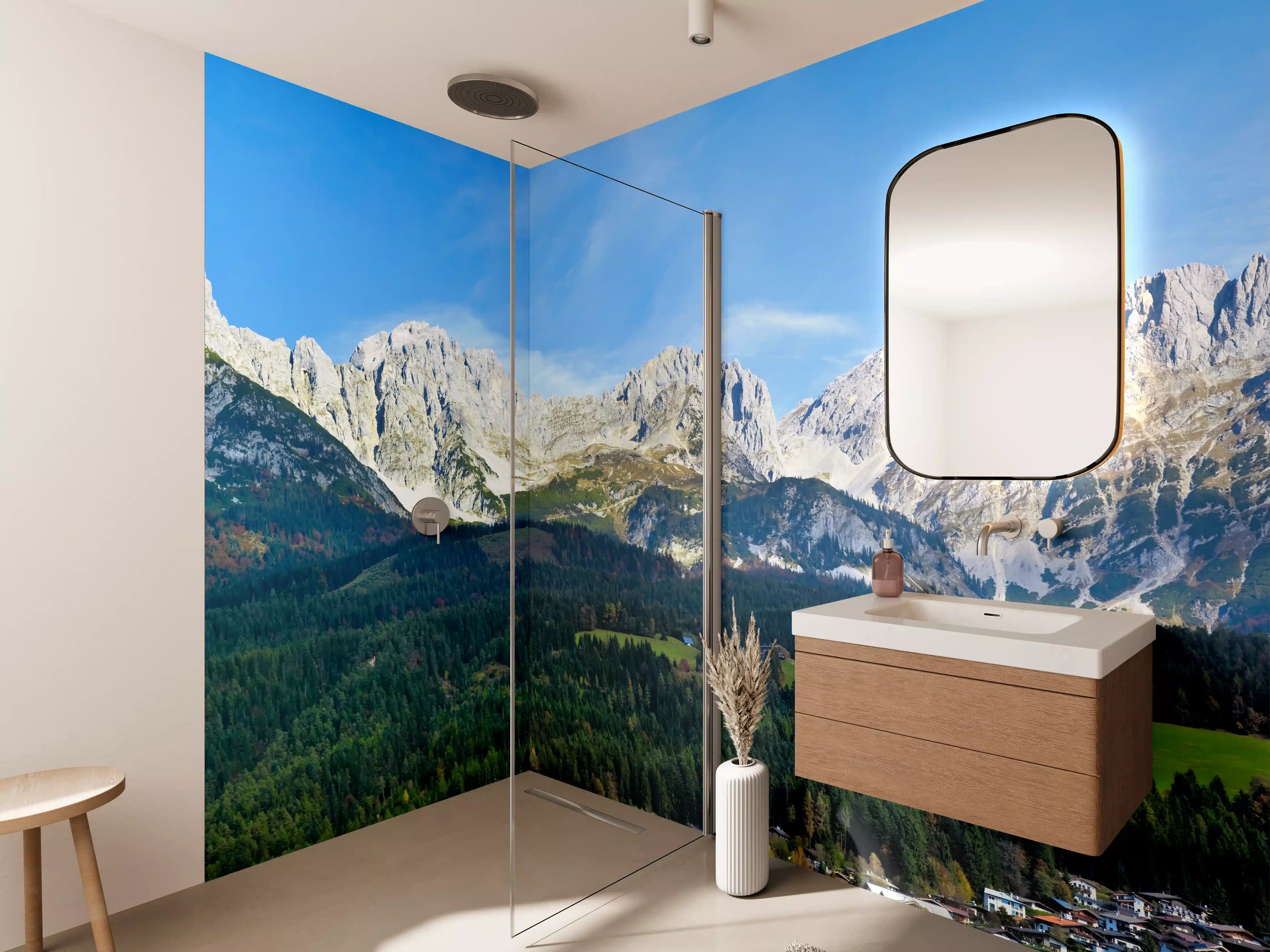 Wandverkleidung Bad - Majestätischer Bergpanorama mit blauen Himmel