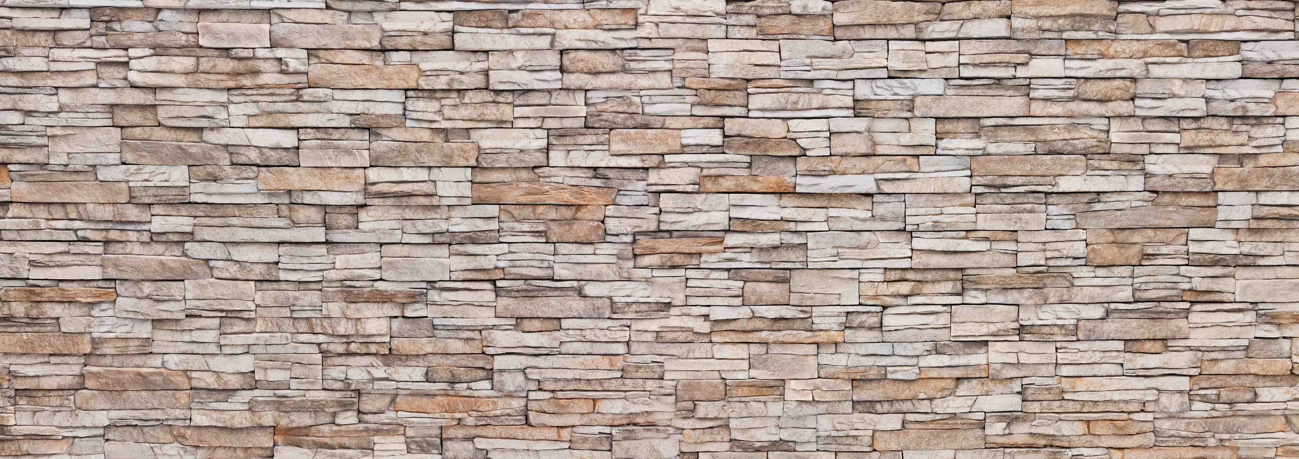 Wandverkleidung Bad-Natürliche Steinwand in Erdtönen