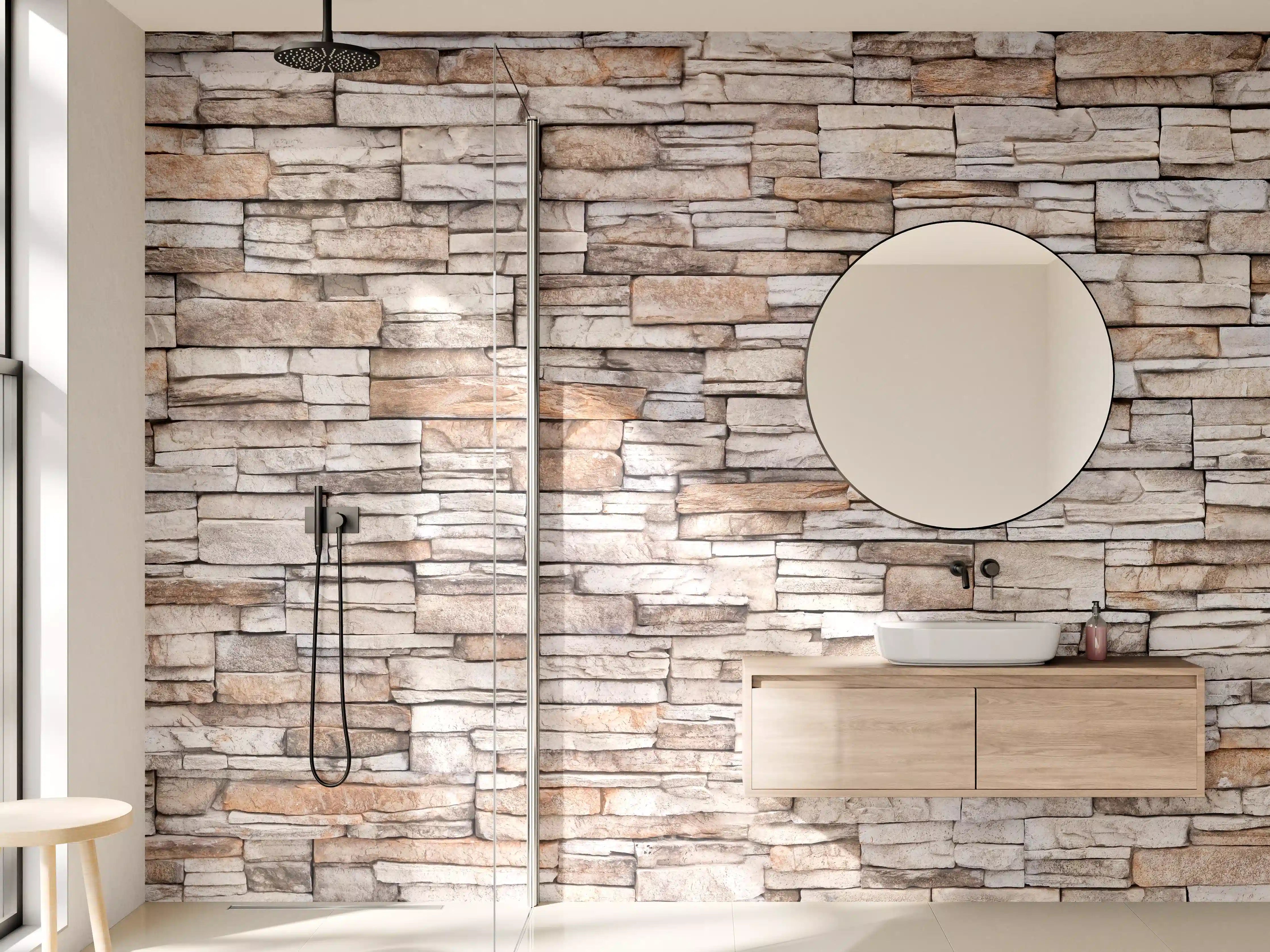 Wandverkleidung Bad - Natürliche Steinwand in Erdtönen