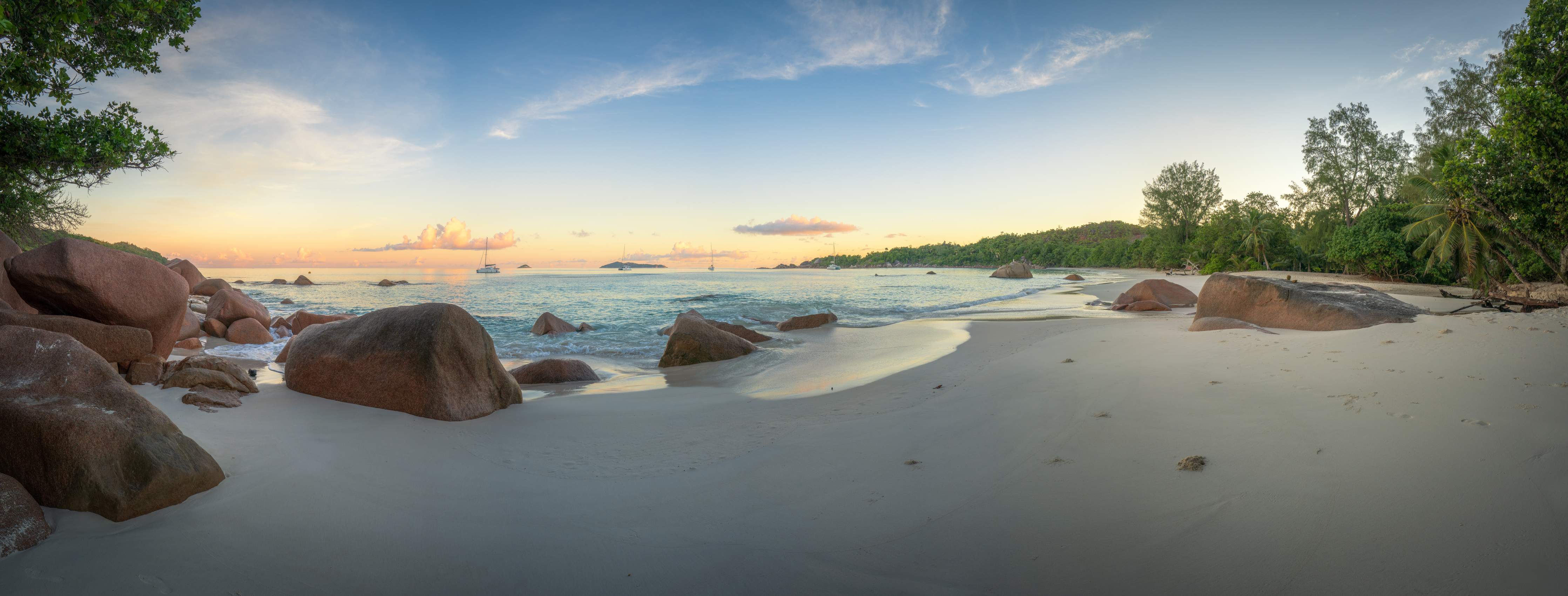 Wandverkleidung Bad-Romantischer Strand bei Sonnenuntergang