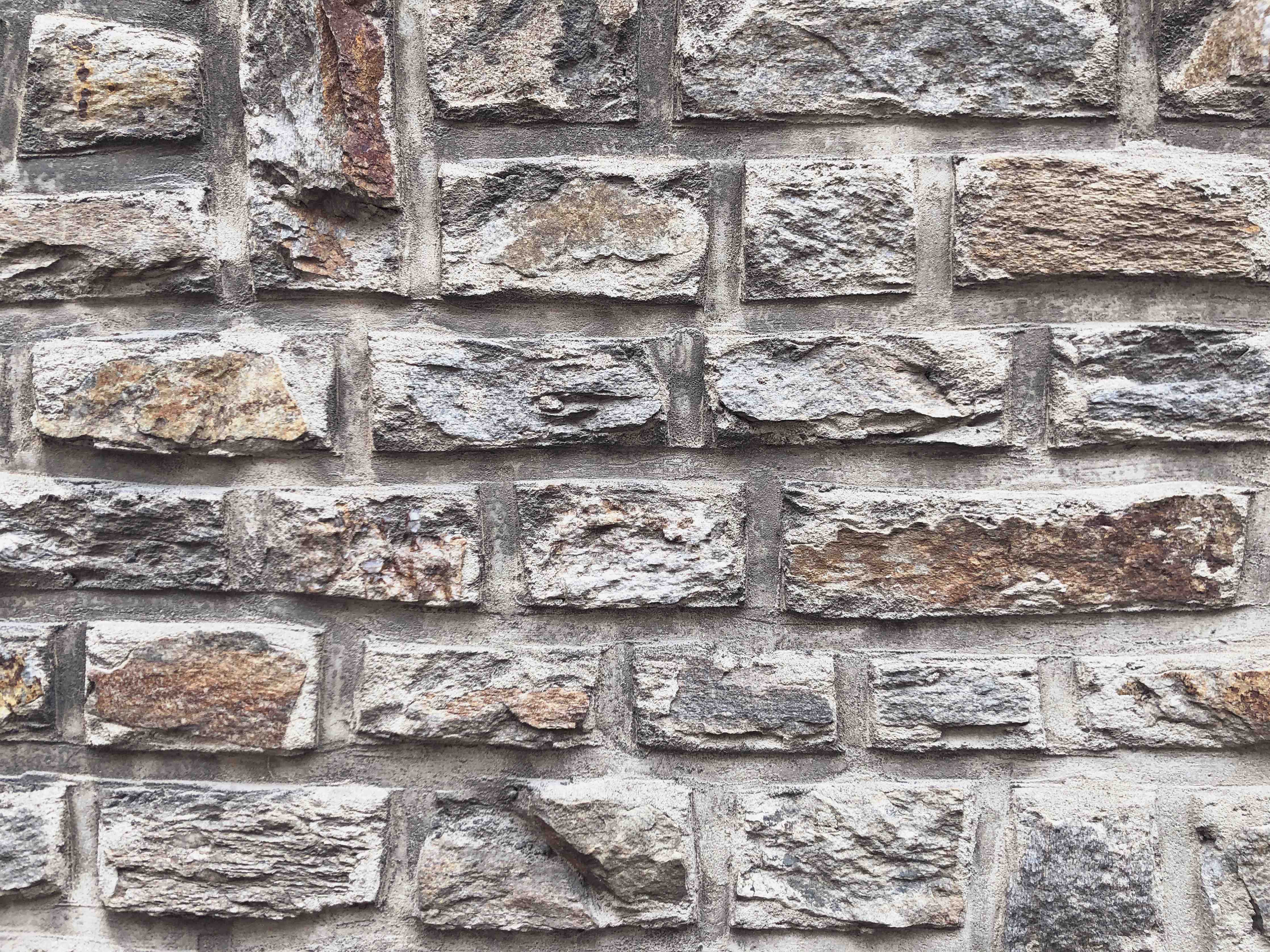 Wandverkleidung Bad-Rustikale Steinmauer-Optik in Naturtönen