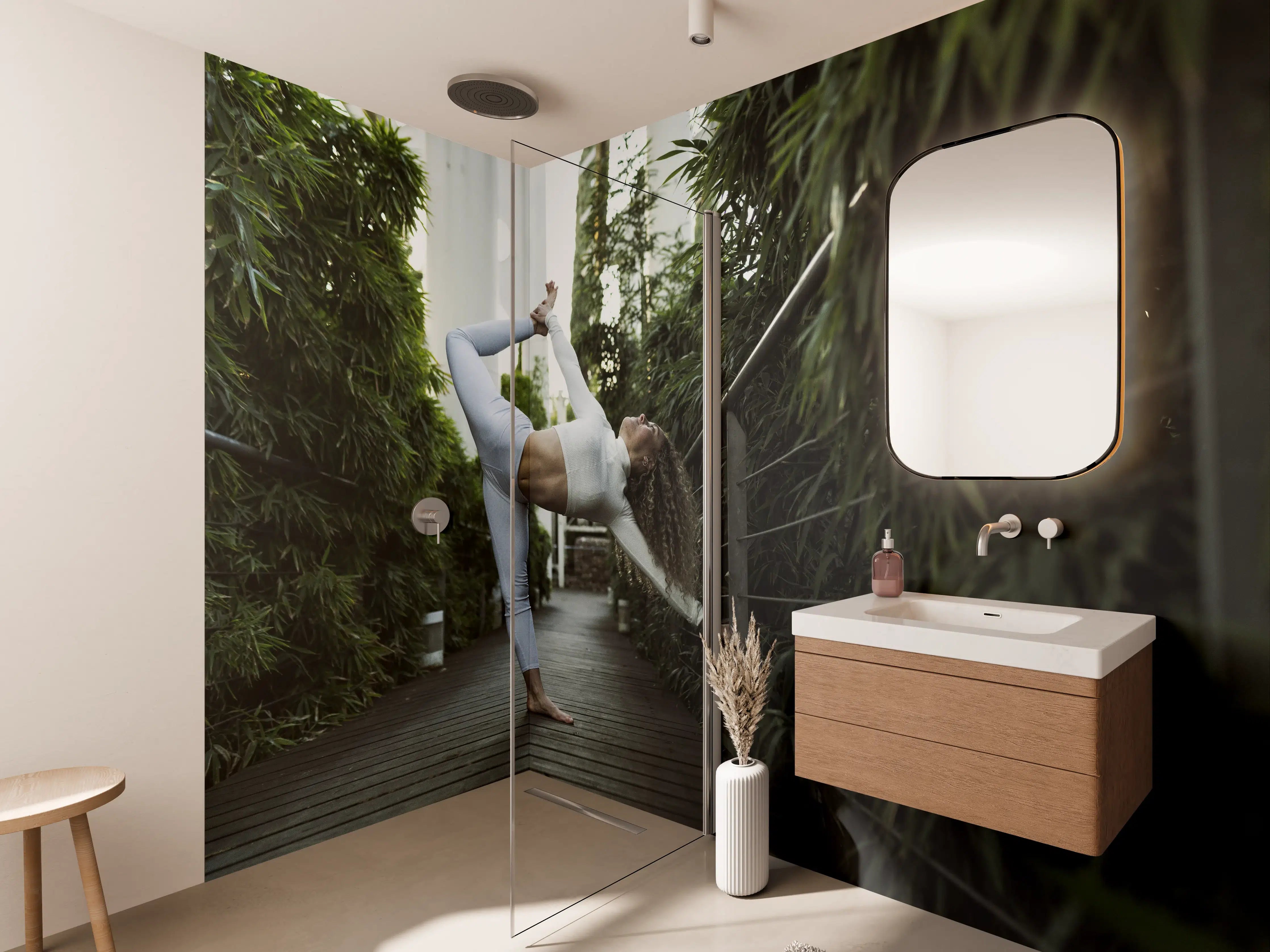 Wandverkleidung Bad - Schöne blonde Frau mit lockigem Haar