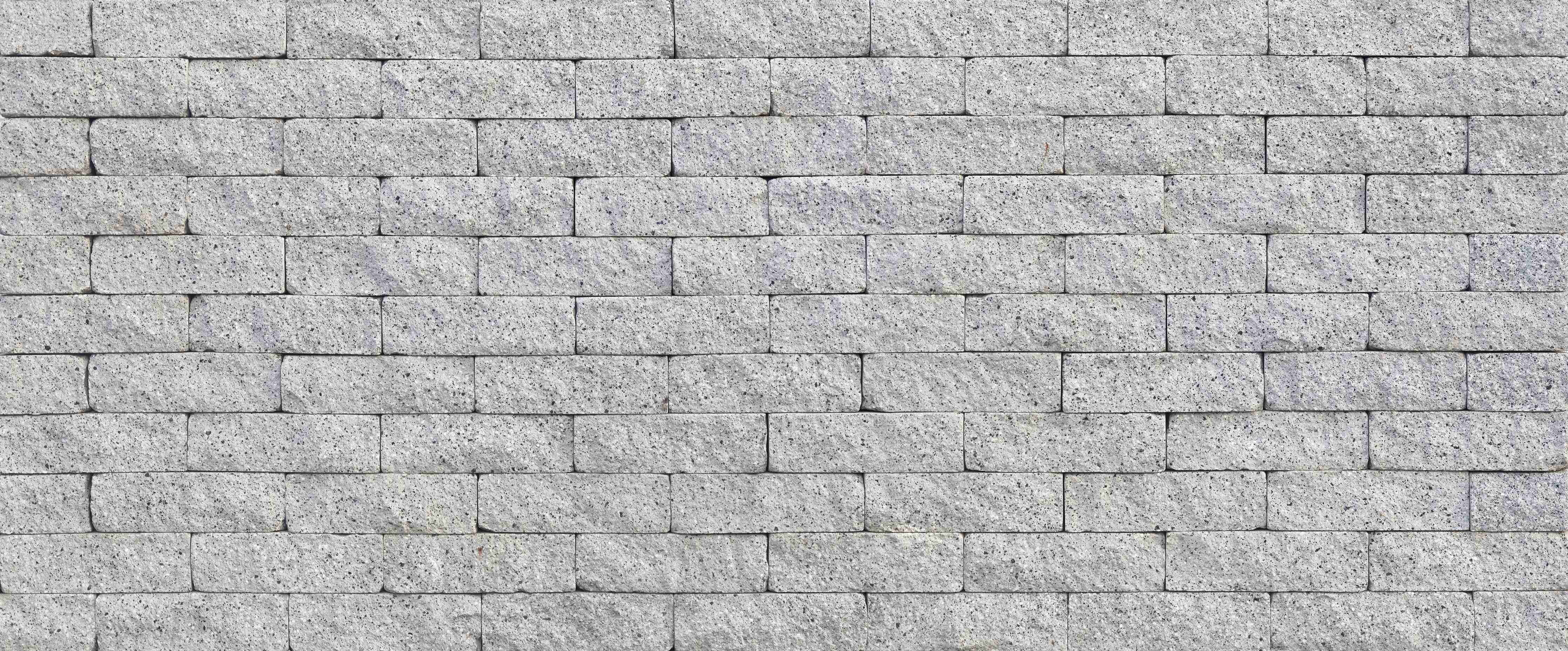 Wandverkleidung Bad-Silberne Ziegeloptik mit weißen Nuancen