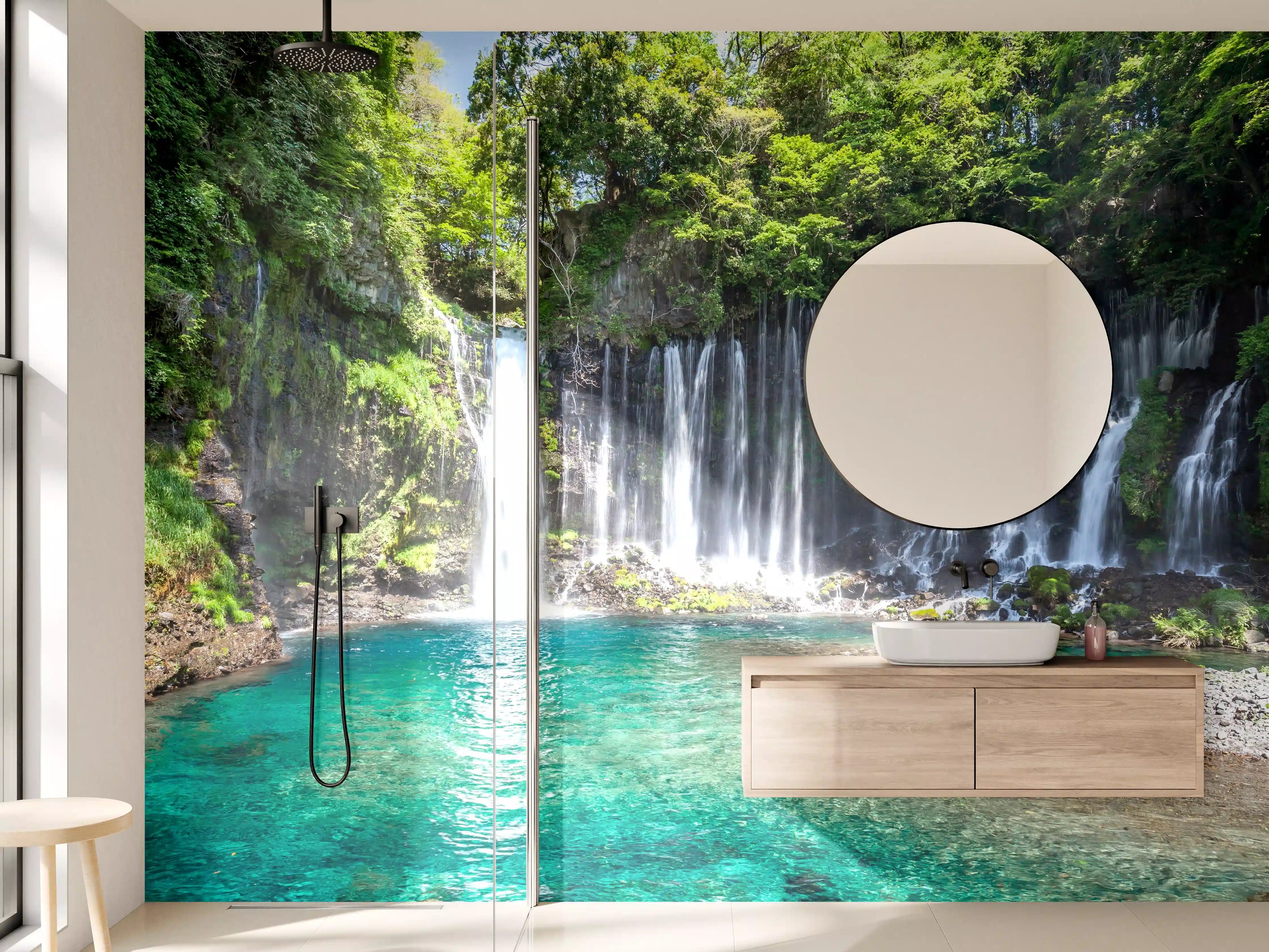 Wandverkleidung Bad - Sonniger Shiraito-Wasserfall
