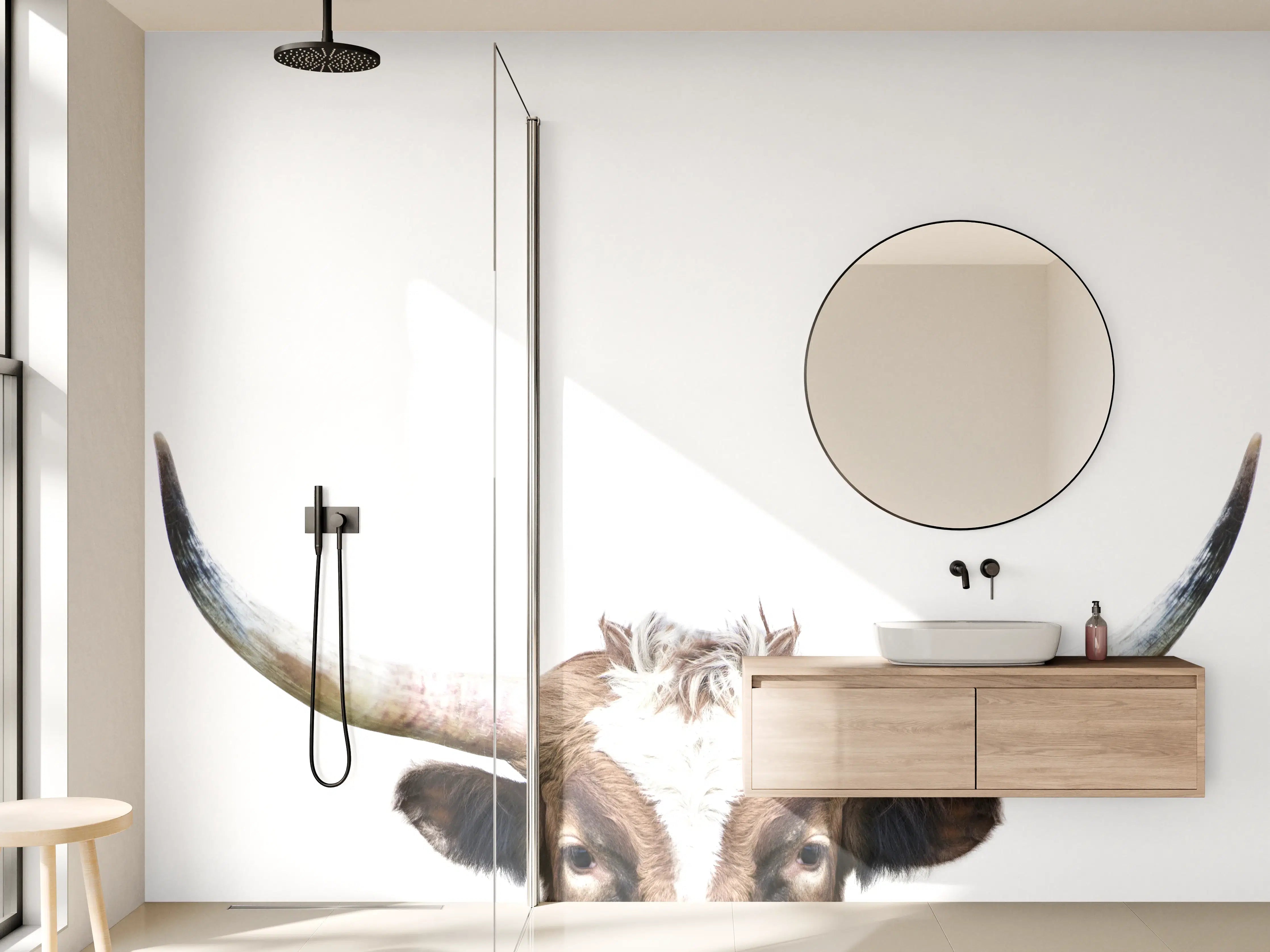 Wandverkleidung Bad - Spähende Longhorn-Kuh
