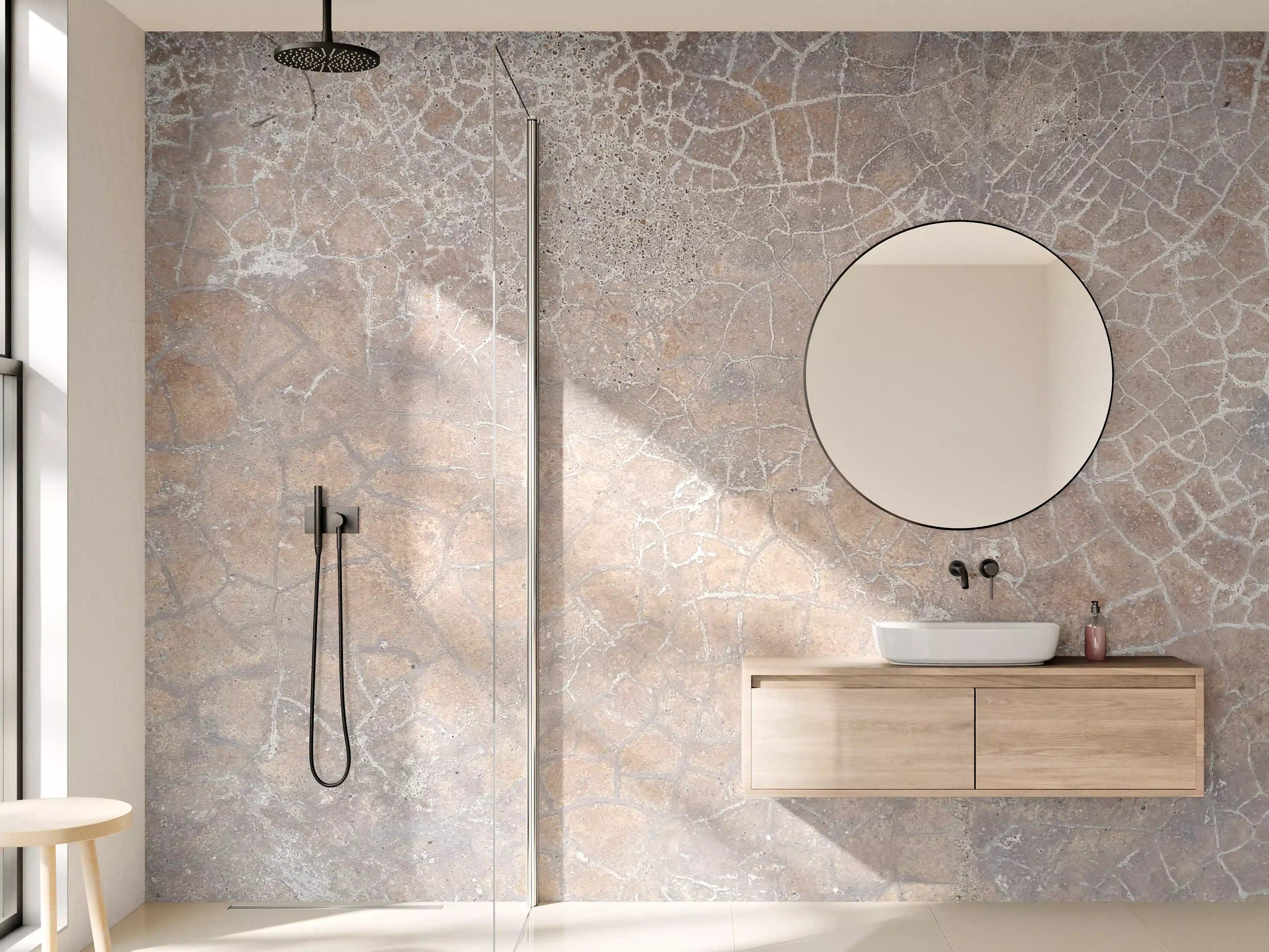 Wandverkleidung Bad - Warme Erdtöne mit Crackle-Textur