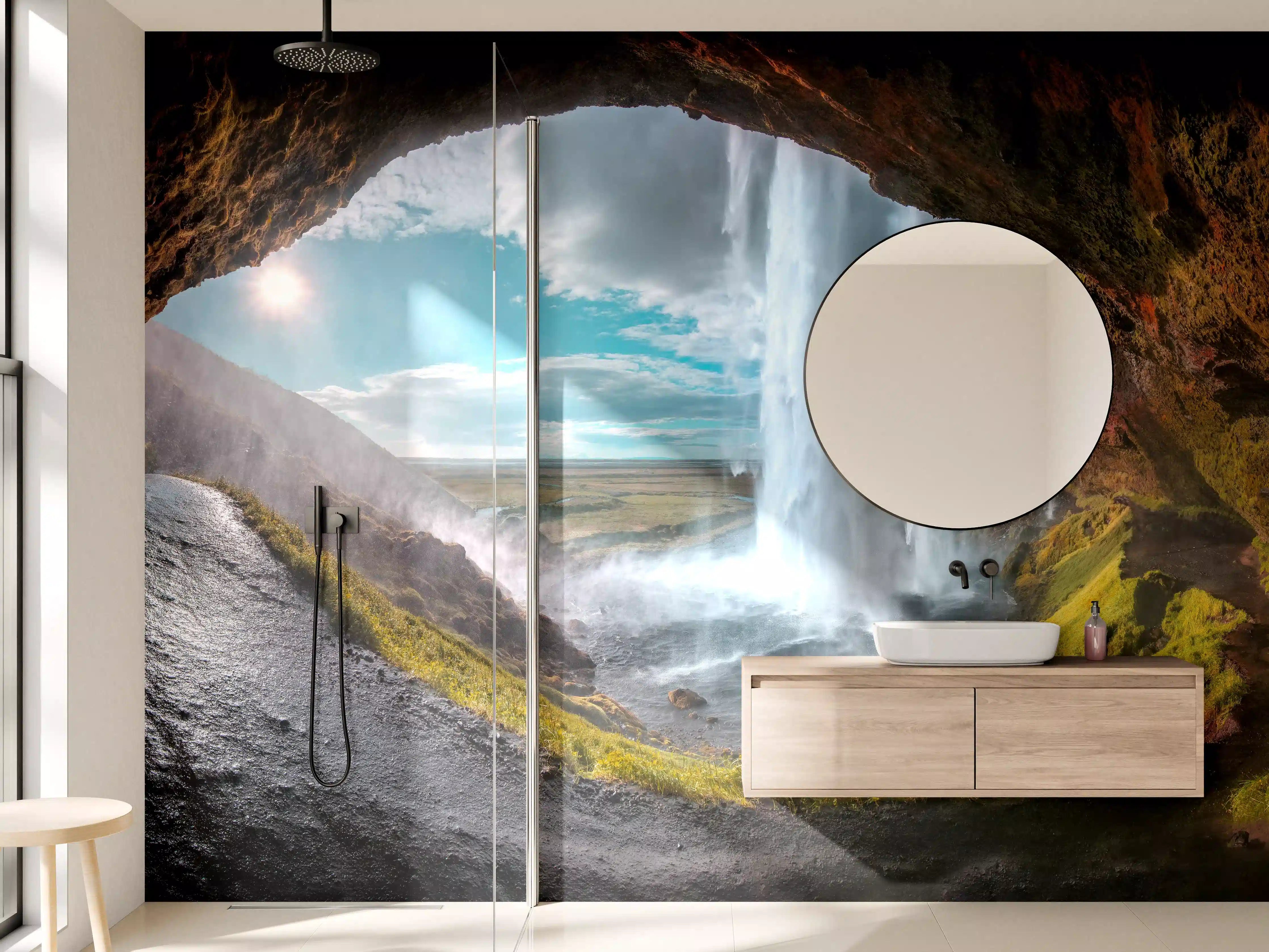 Wandverkleidung Bad - Wasserfall durch Bergtunnel