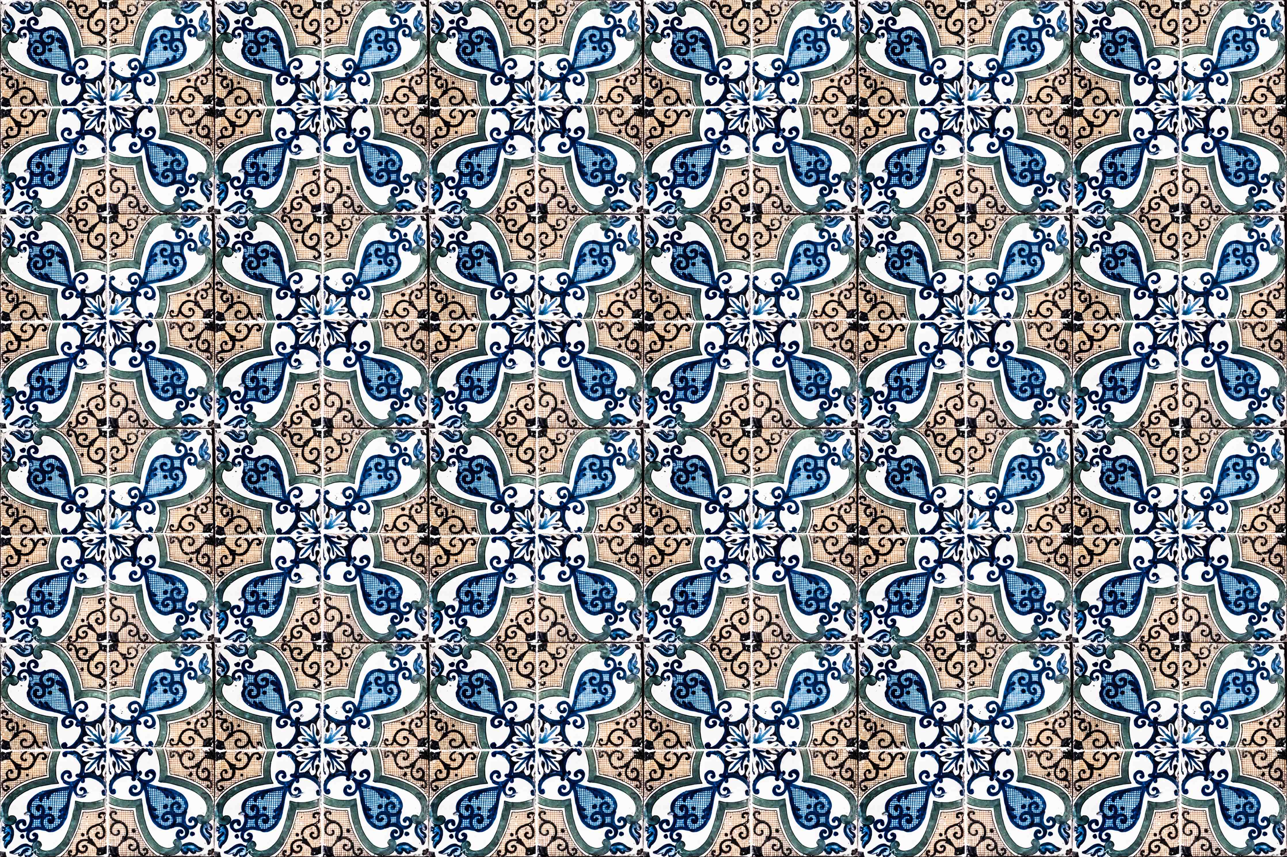 Wandverkleidung Flur-Ästhetische Fliesenmuster in Blau und Beige