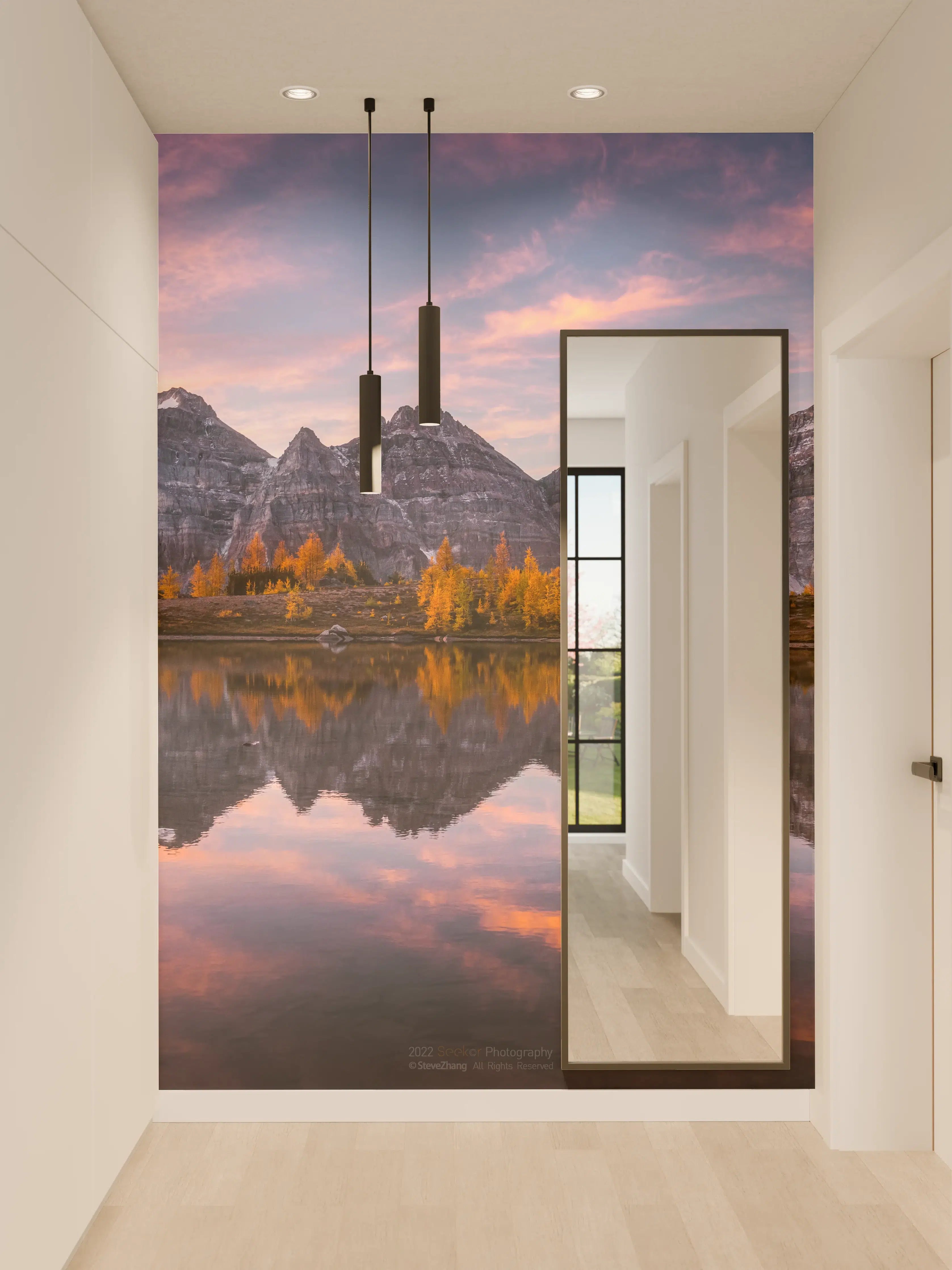 Wandverkleidung Flur - Berglandschaft mit Spiegelung im Wasser bei Sonnenuntergang