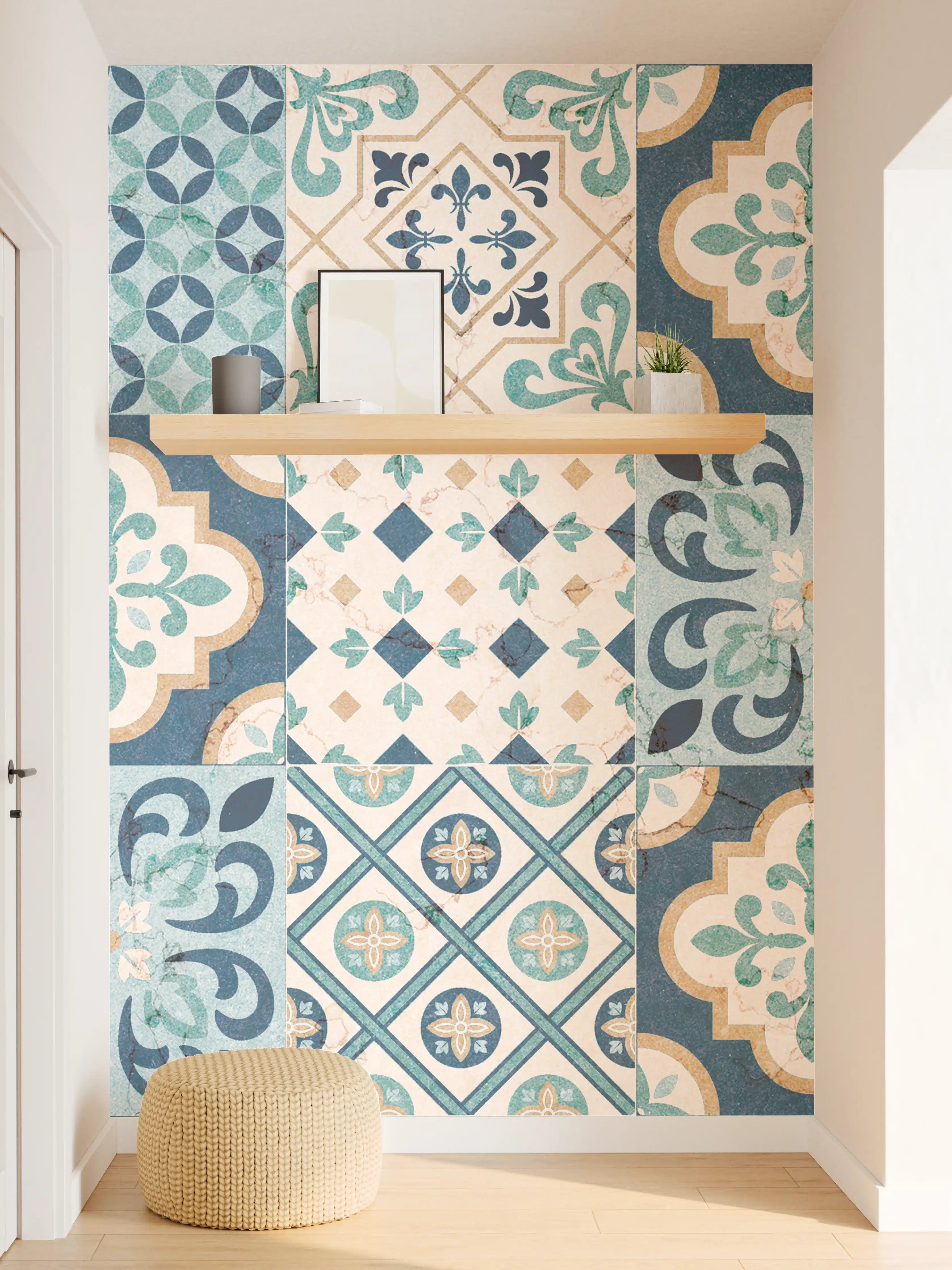 Wandverkleidung Flur - Bunte Musterfliesen in mediterranem Stil