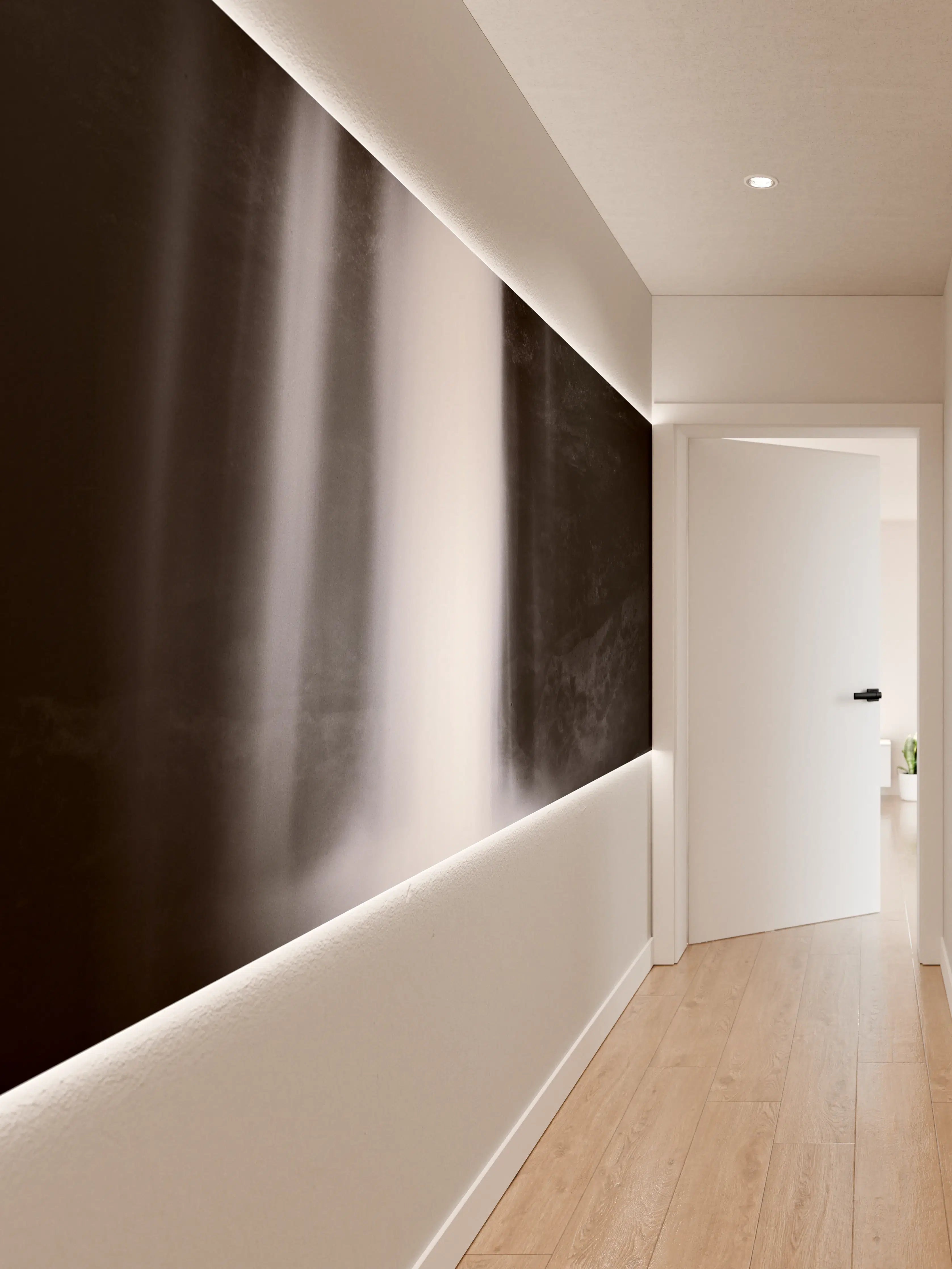 Wandverkleidung Flur - Dunkler Wasserfall im Schatten