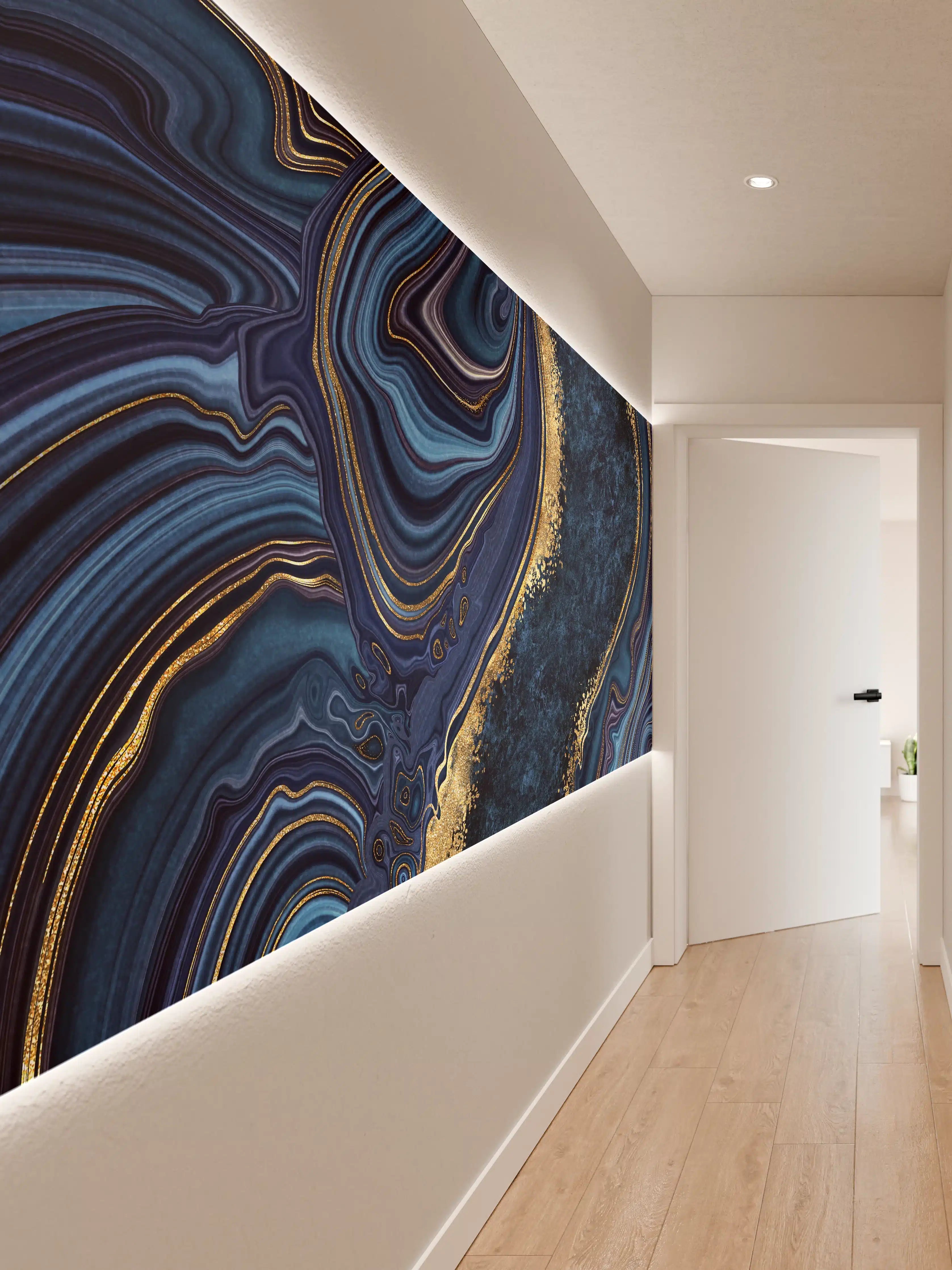 Wandverkleidung Flur - Eleganter blauer Marmormuster mit Goldakzenten