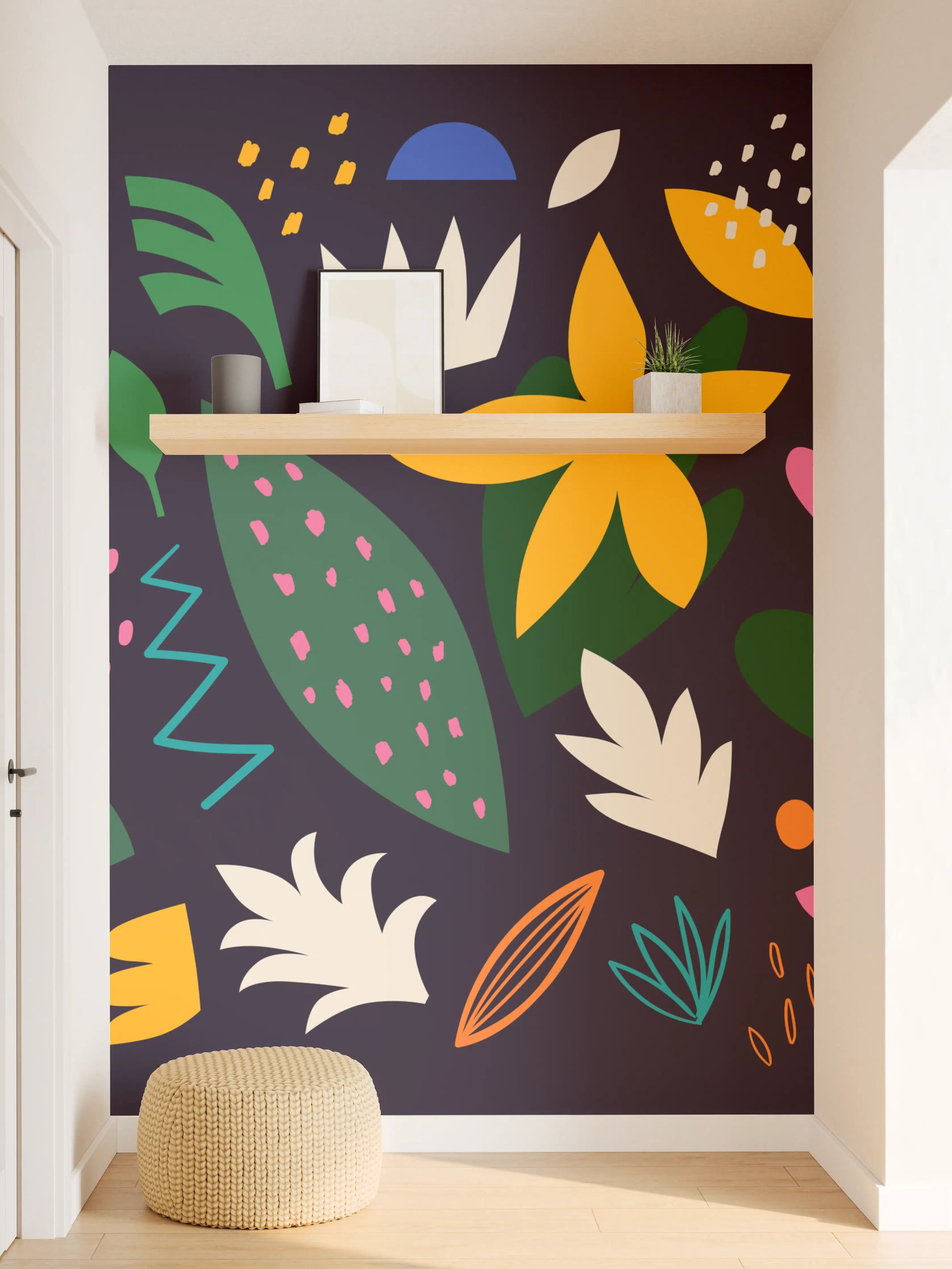 Wandverkleidung Flur - Graue Blütenpracht auf dunklem Grund