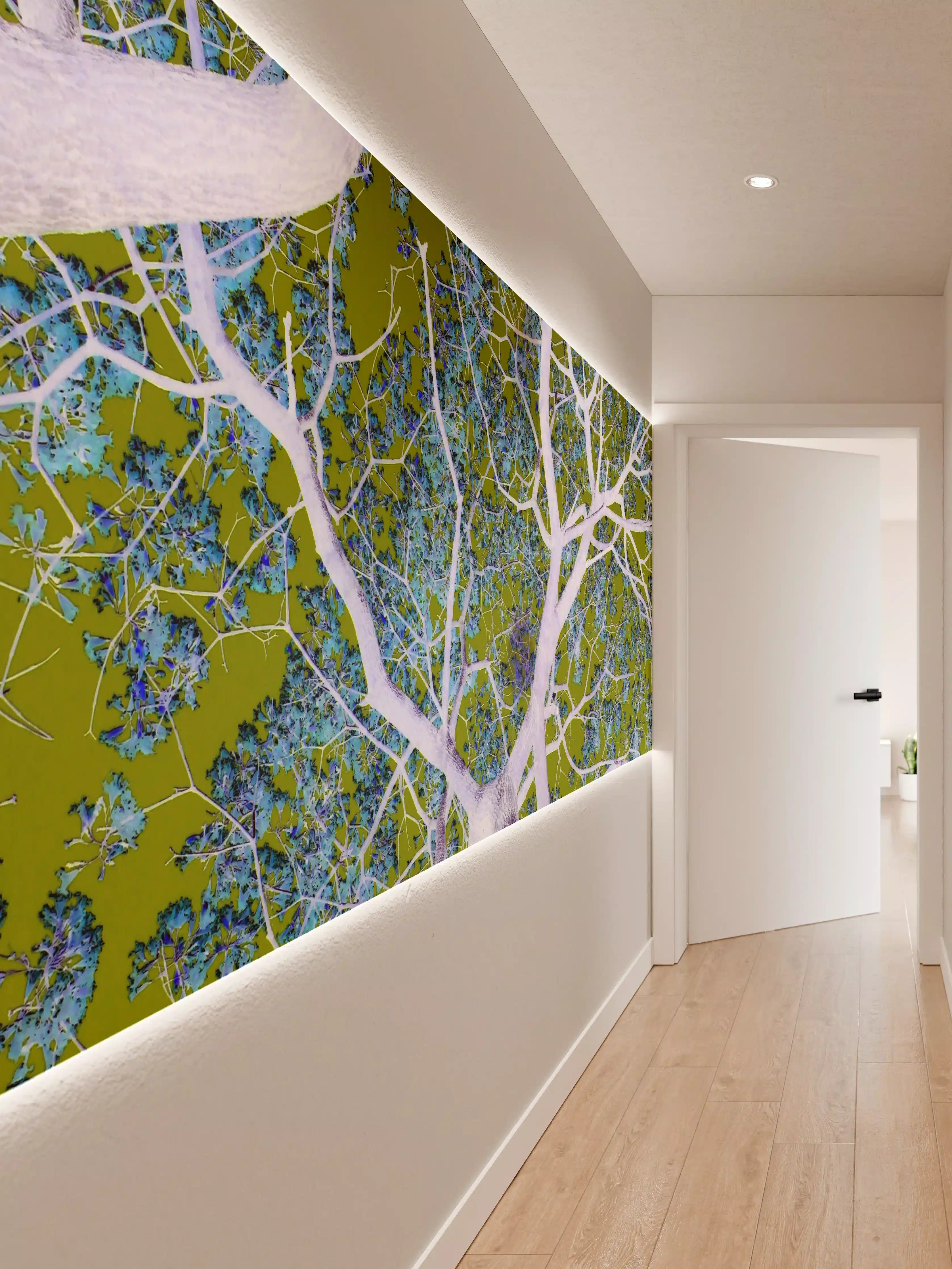 Wandverkleidung Flur - Himmel und Baum in surrealen Farben