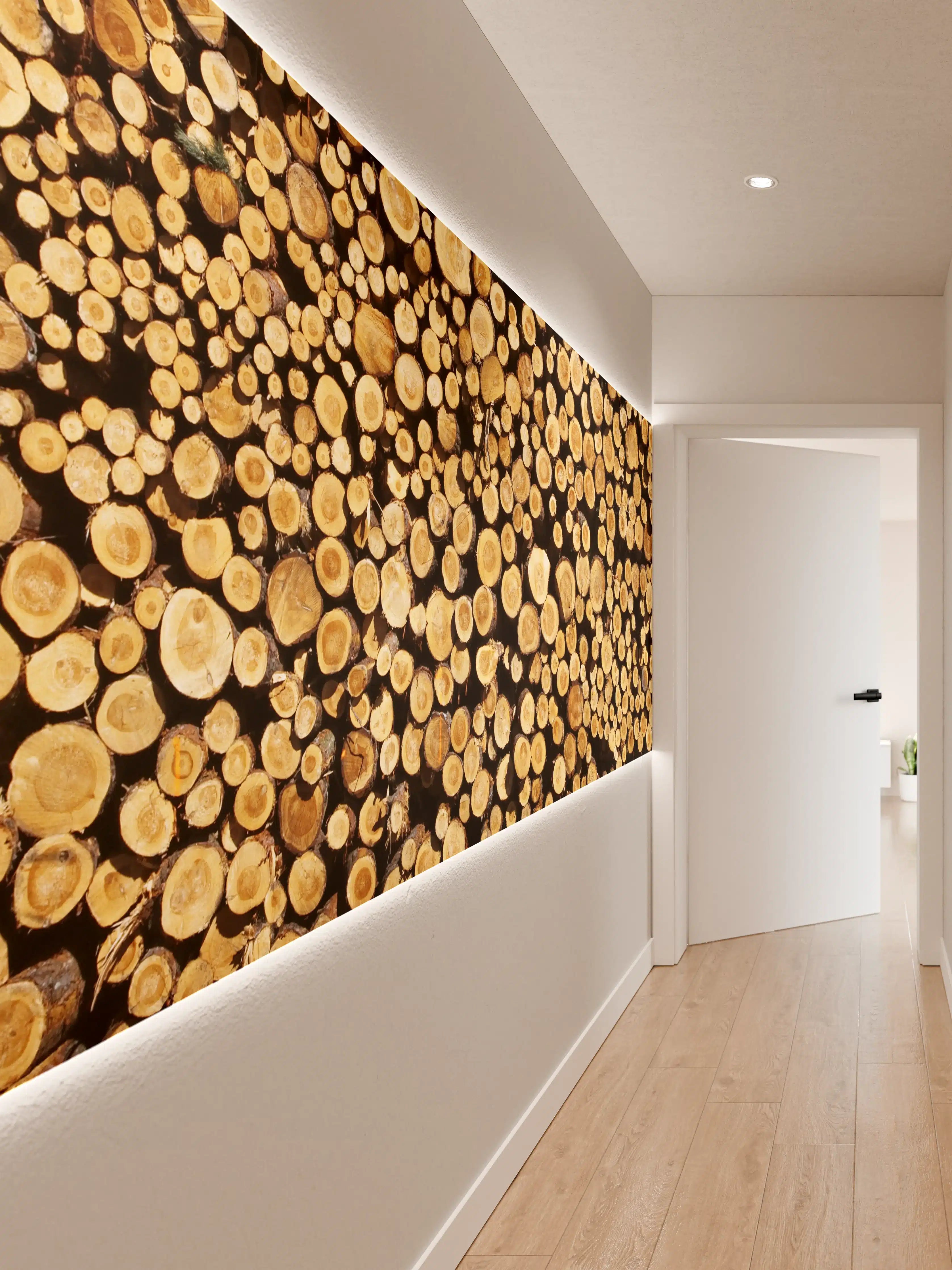 Wandverkleidung Flur - Holzstämme in natürlicher Anordnung