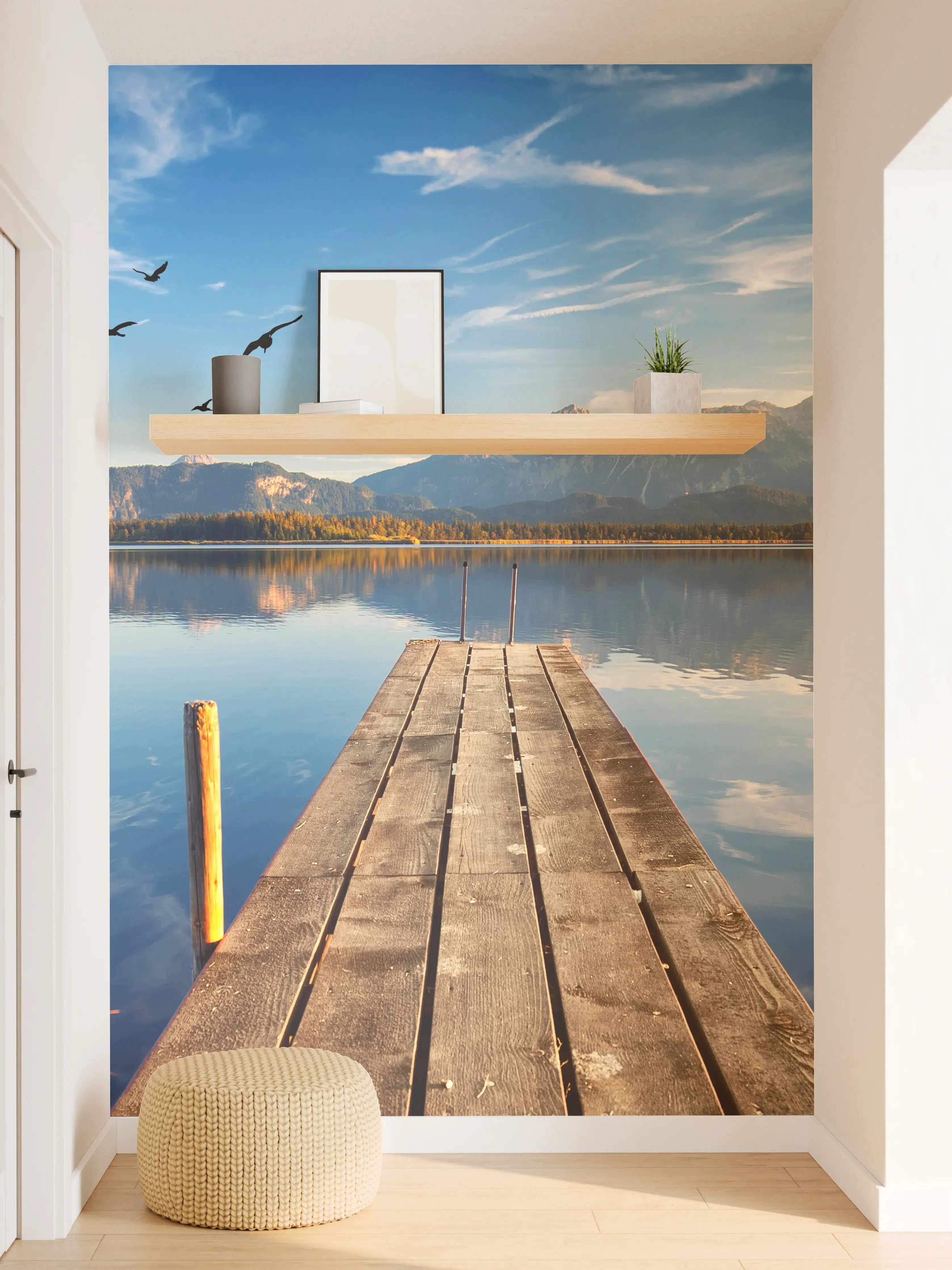 Wandverkleidung Flur - Idyllischer See mit Bergblick bei Sonnenuntergang
