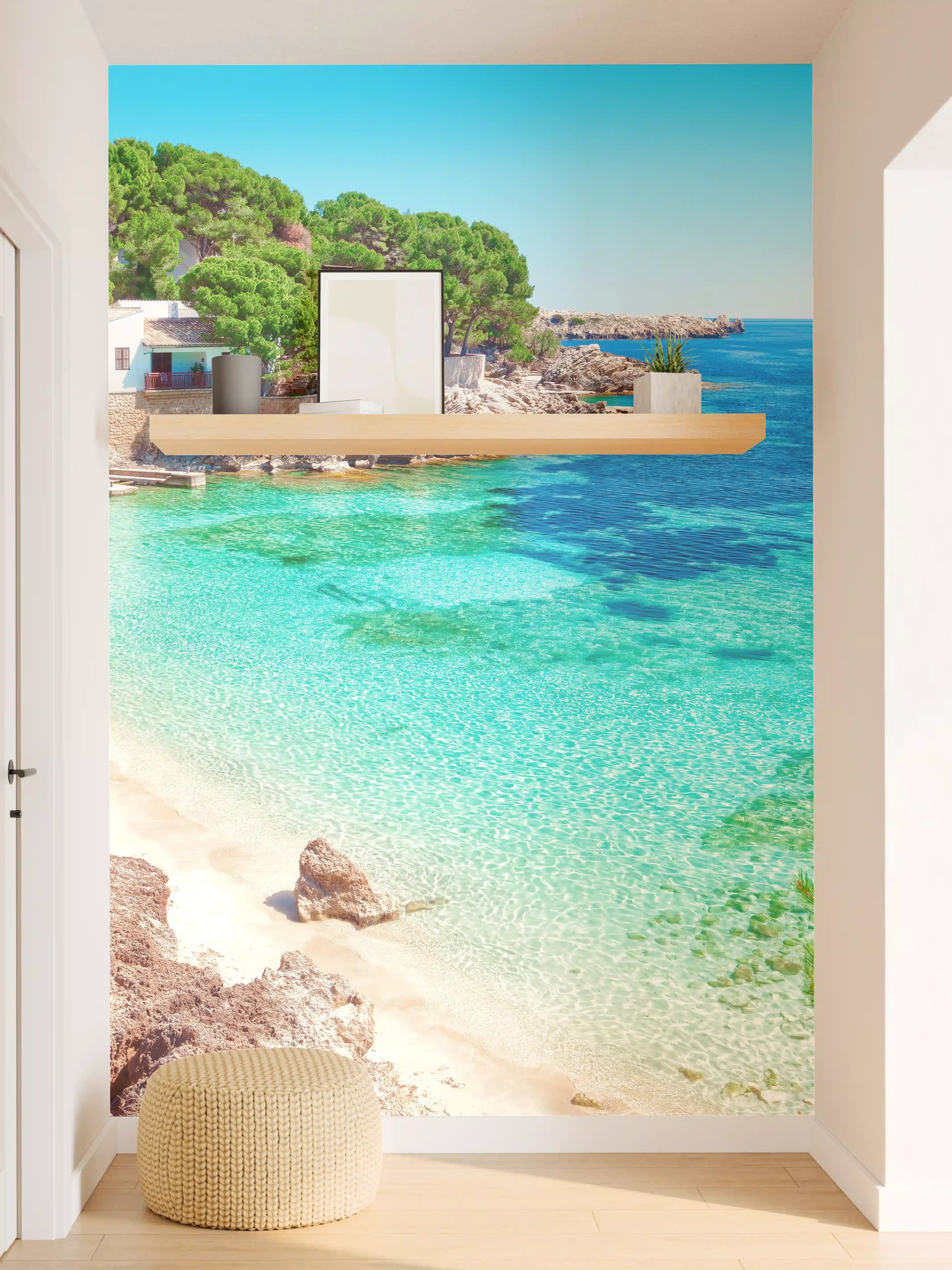 Wandverkleidung Flur - Idyllischer Strand mit Villa und Blick aufs Meer
