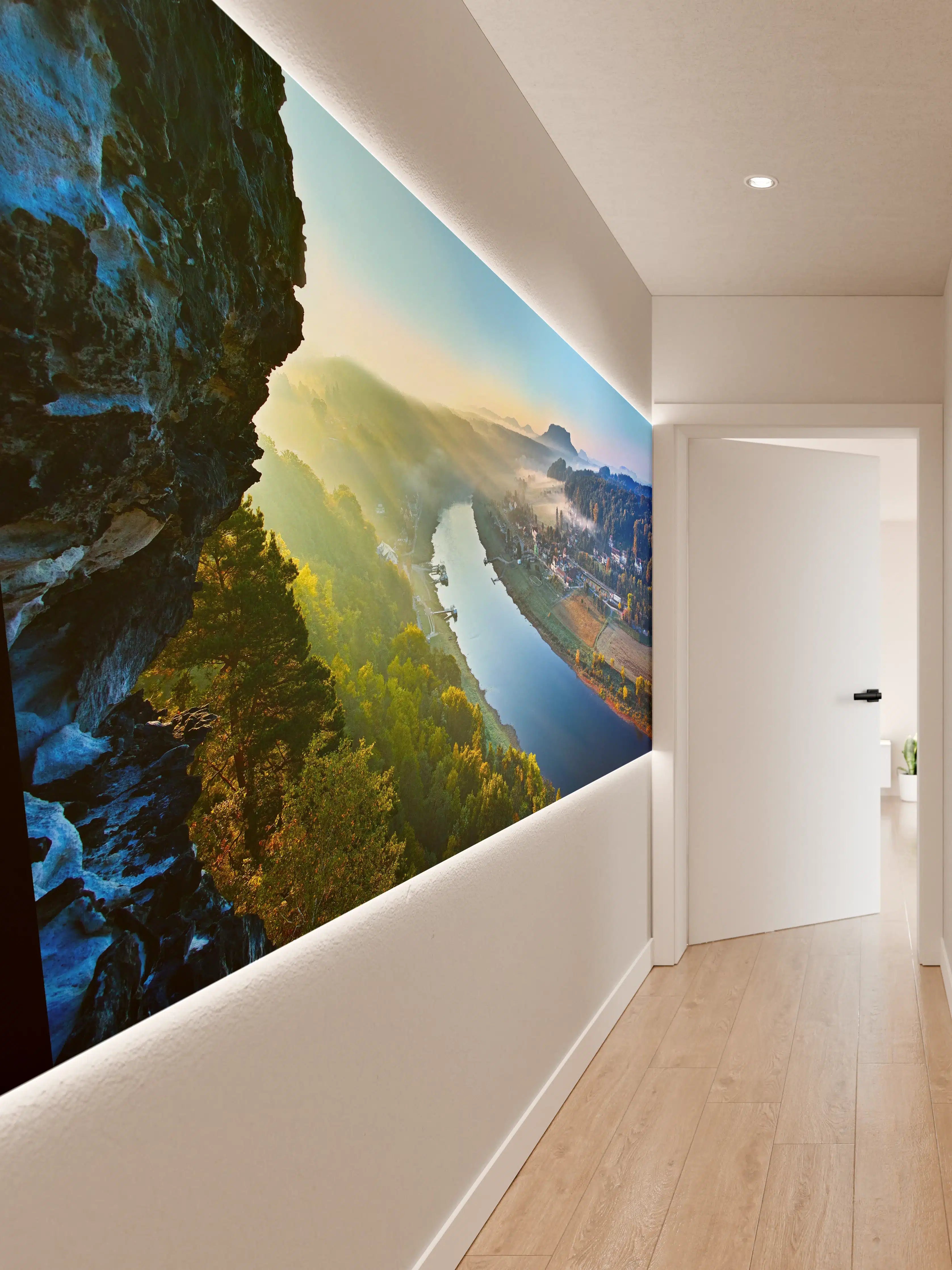 Wandverkleidung Flur - Majestätischer Fluss inmitten grüner Natur