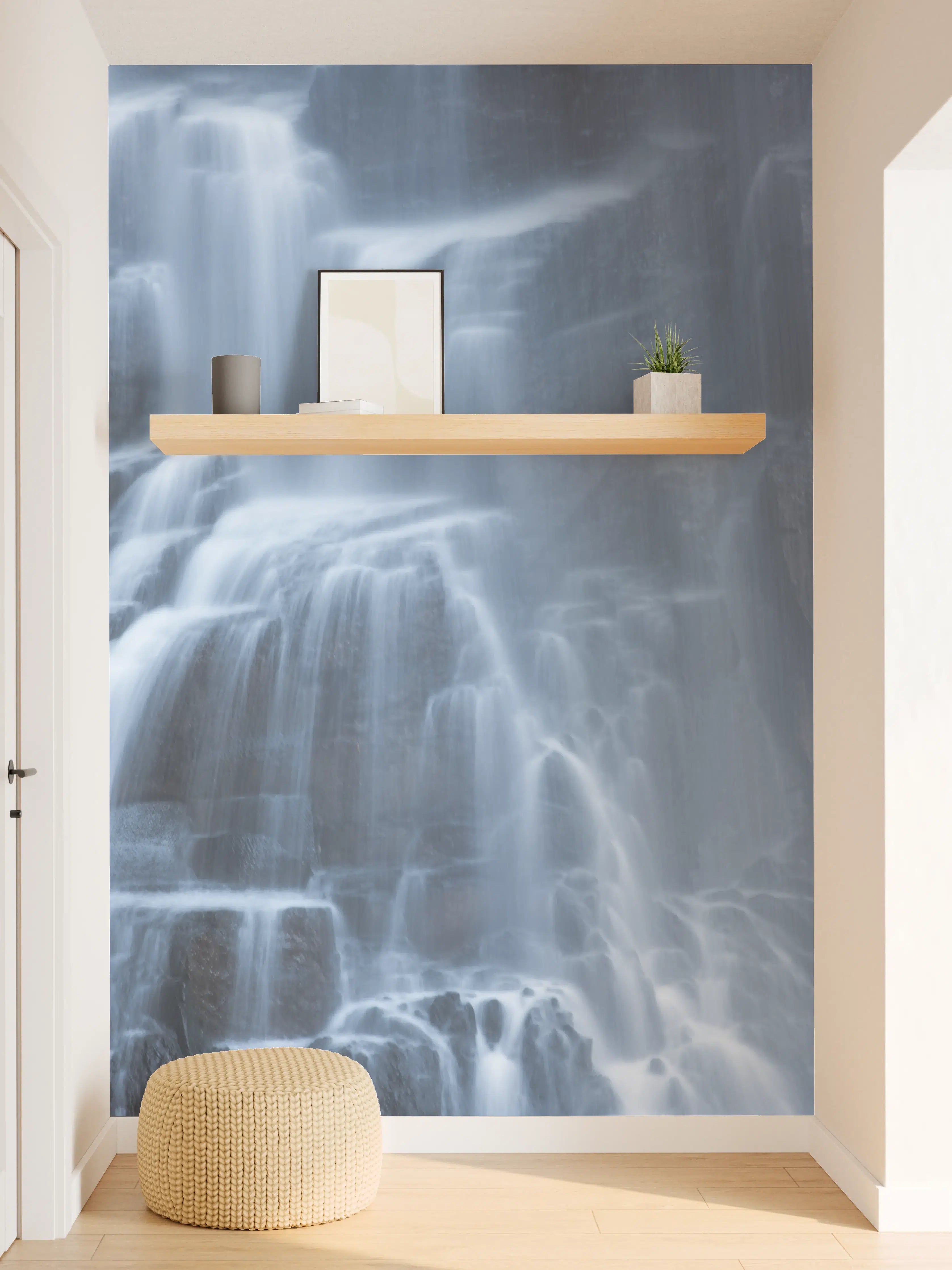 Wandverkleidung Flur - Majestätischer Wasserfall in ruhiger Natur