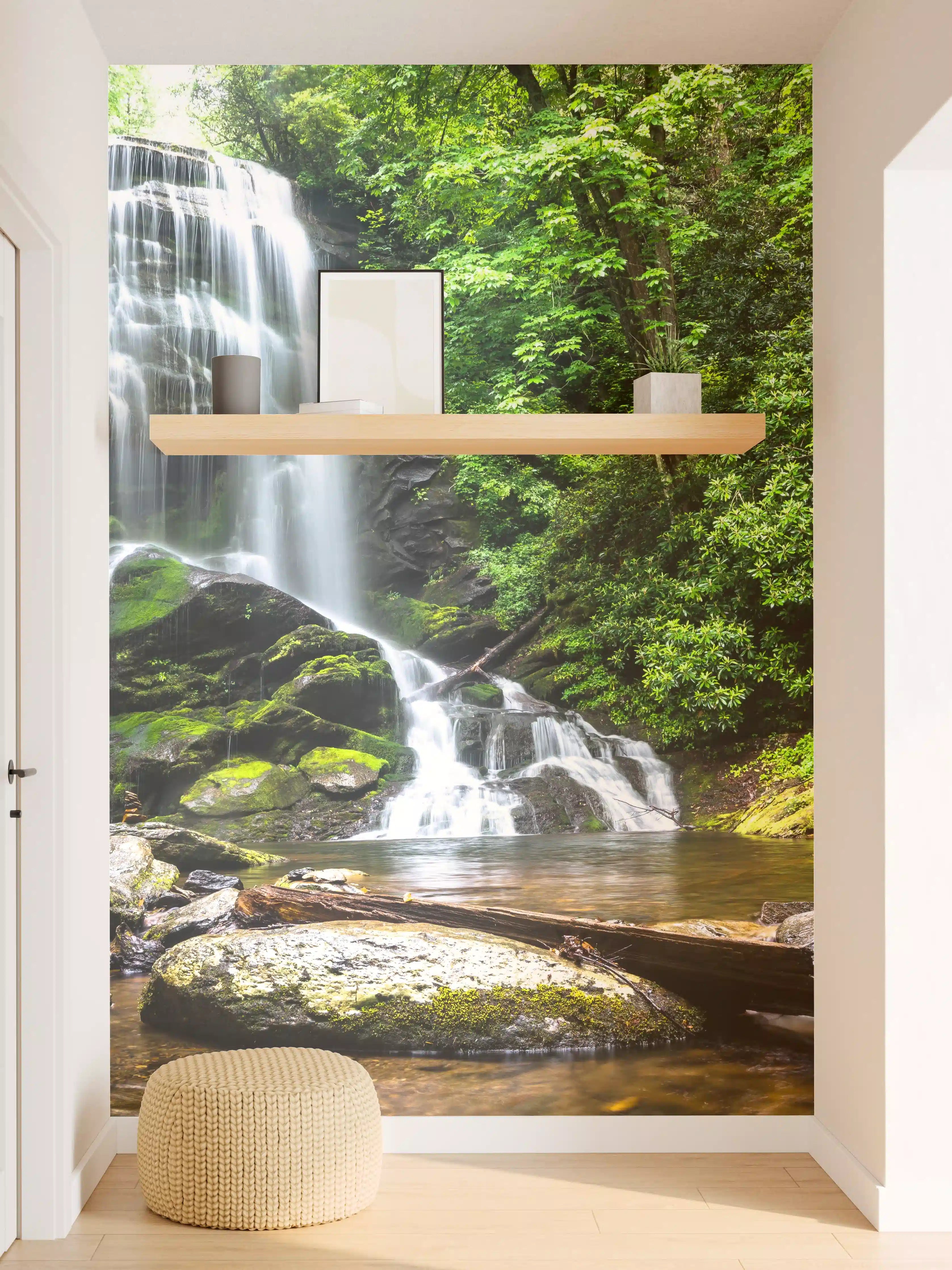 Wandverkleidung Flur - Malownicza Wasserfall im grünen Dschungel