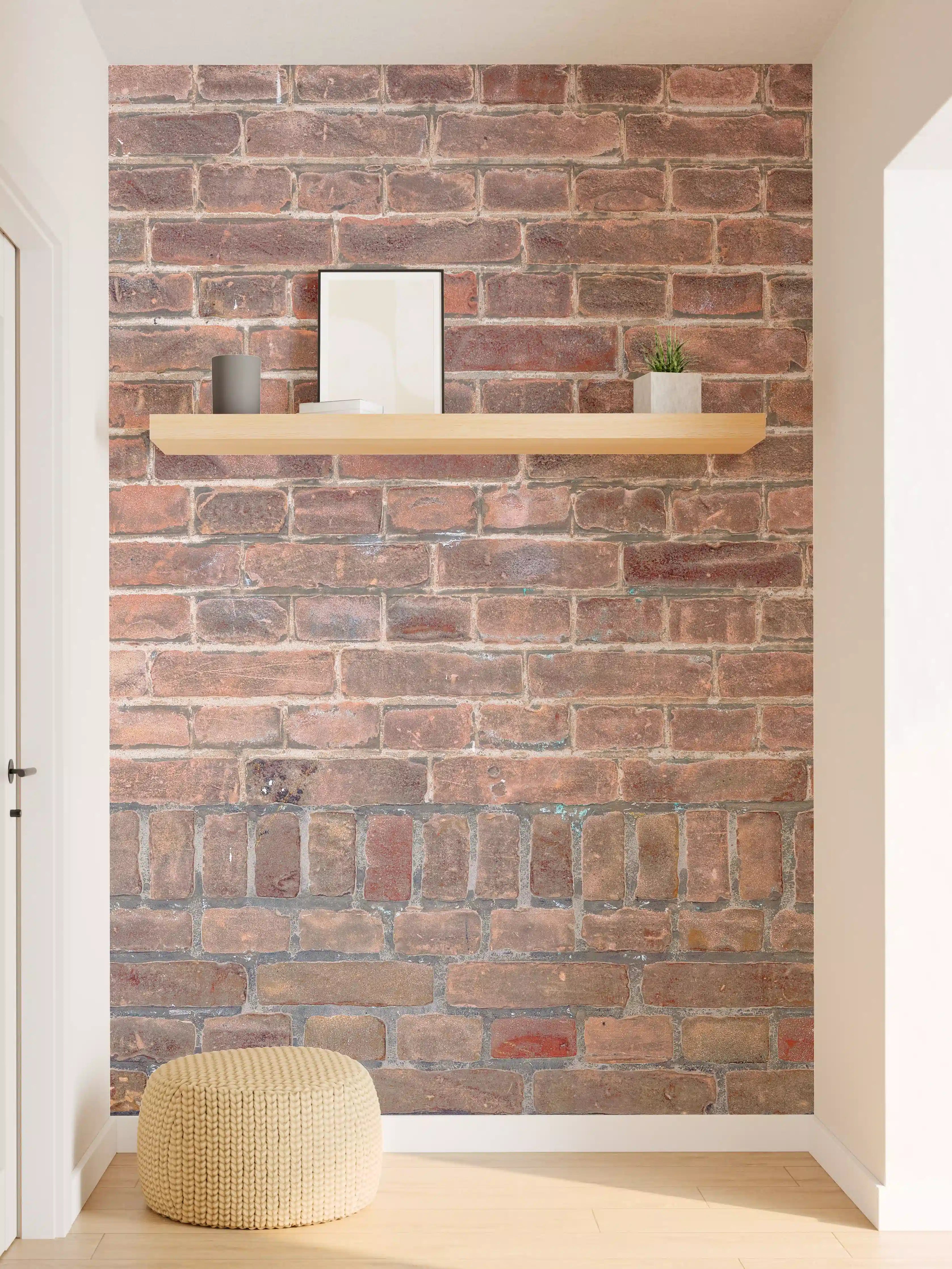 Wandverkleidung Flur - Mauerstruktur aus alten braunen Ziegeln