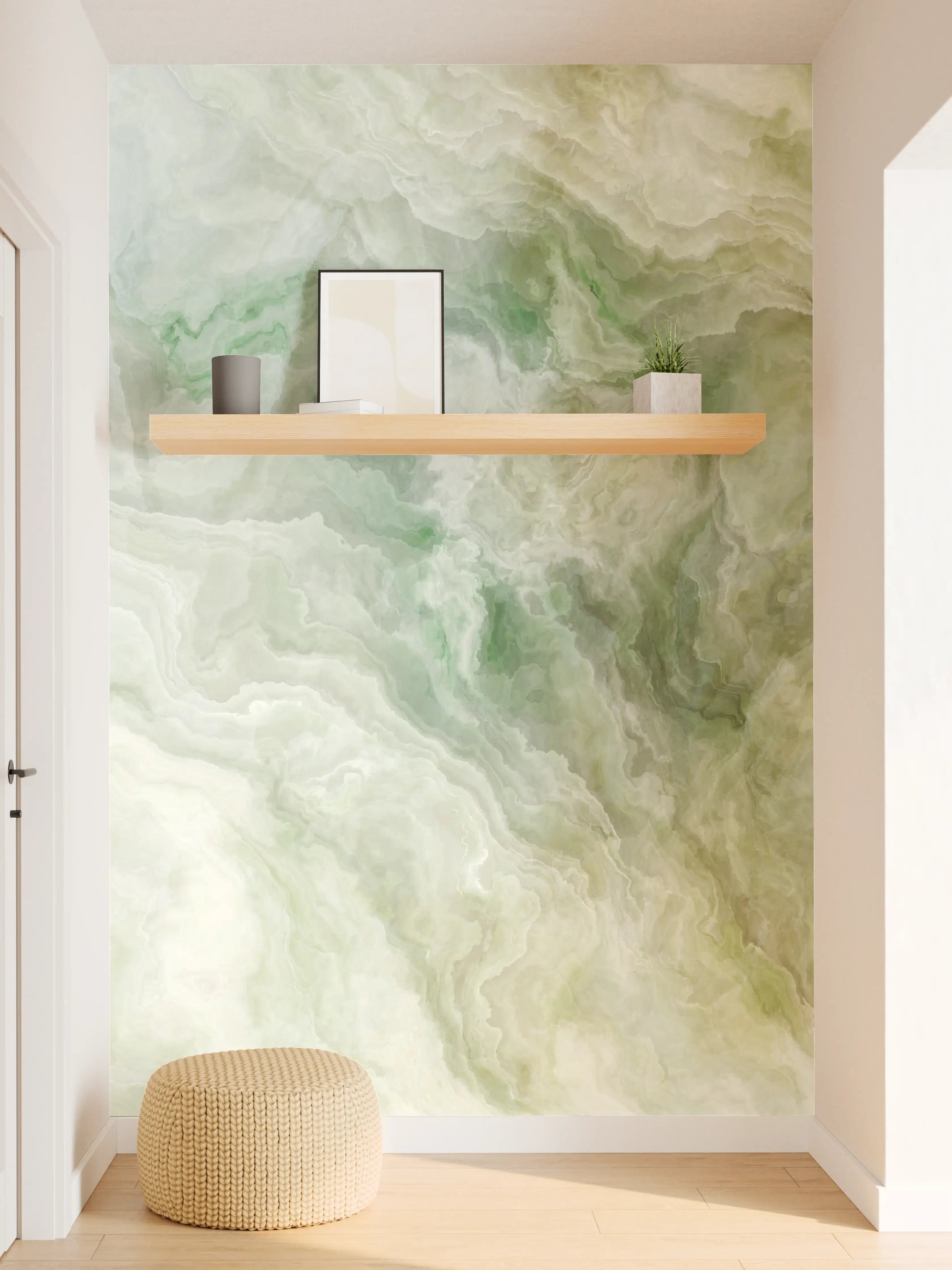 Wandverkleidung Flur - Natürliches Marmor-Design in sanften Grüntönen
