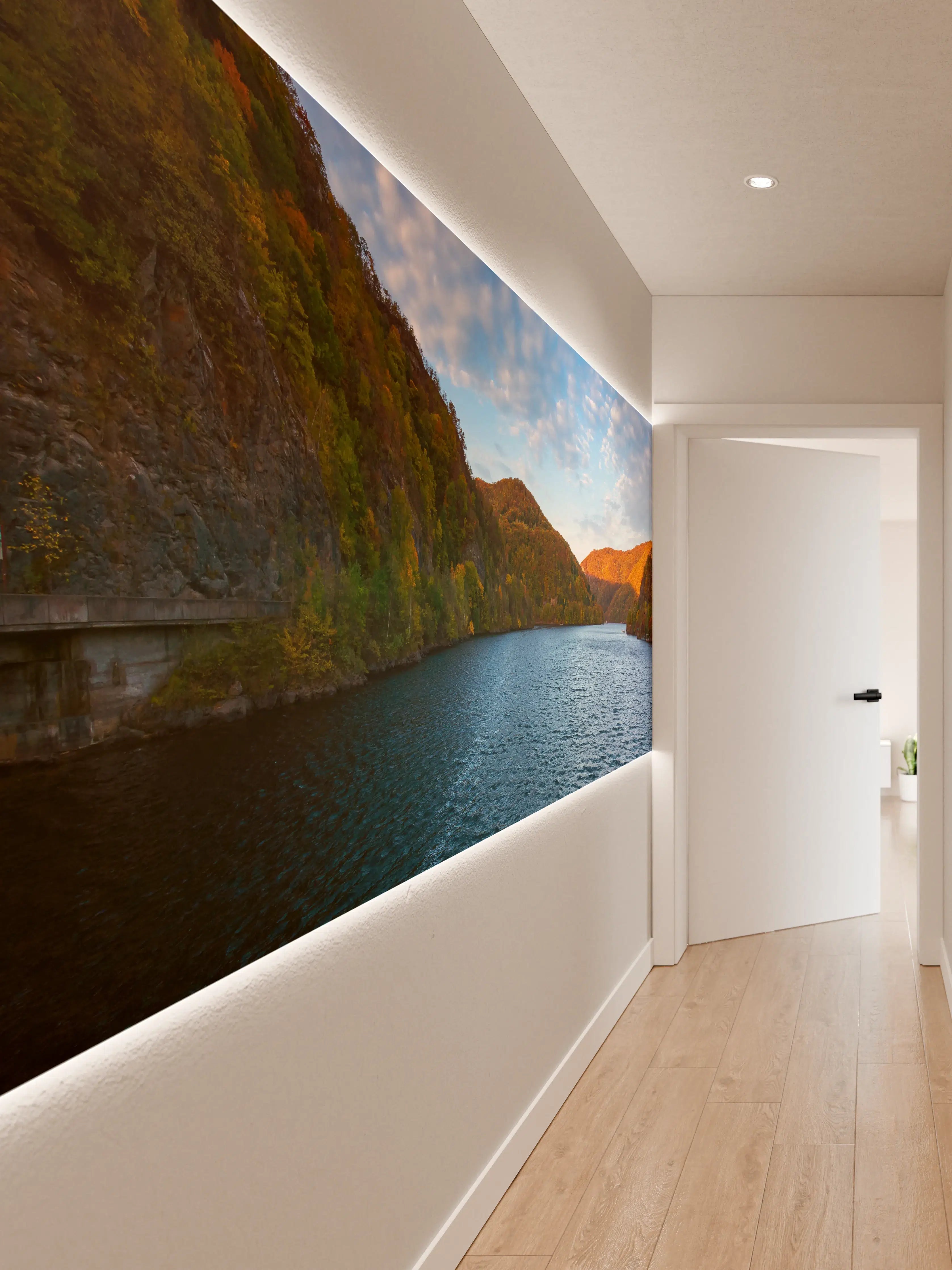 Wandverkleidung Flur - Panoramablick auf einen ruhigen Fluss in der Natur