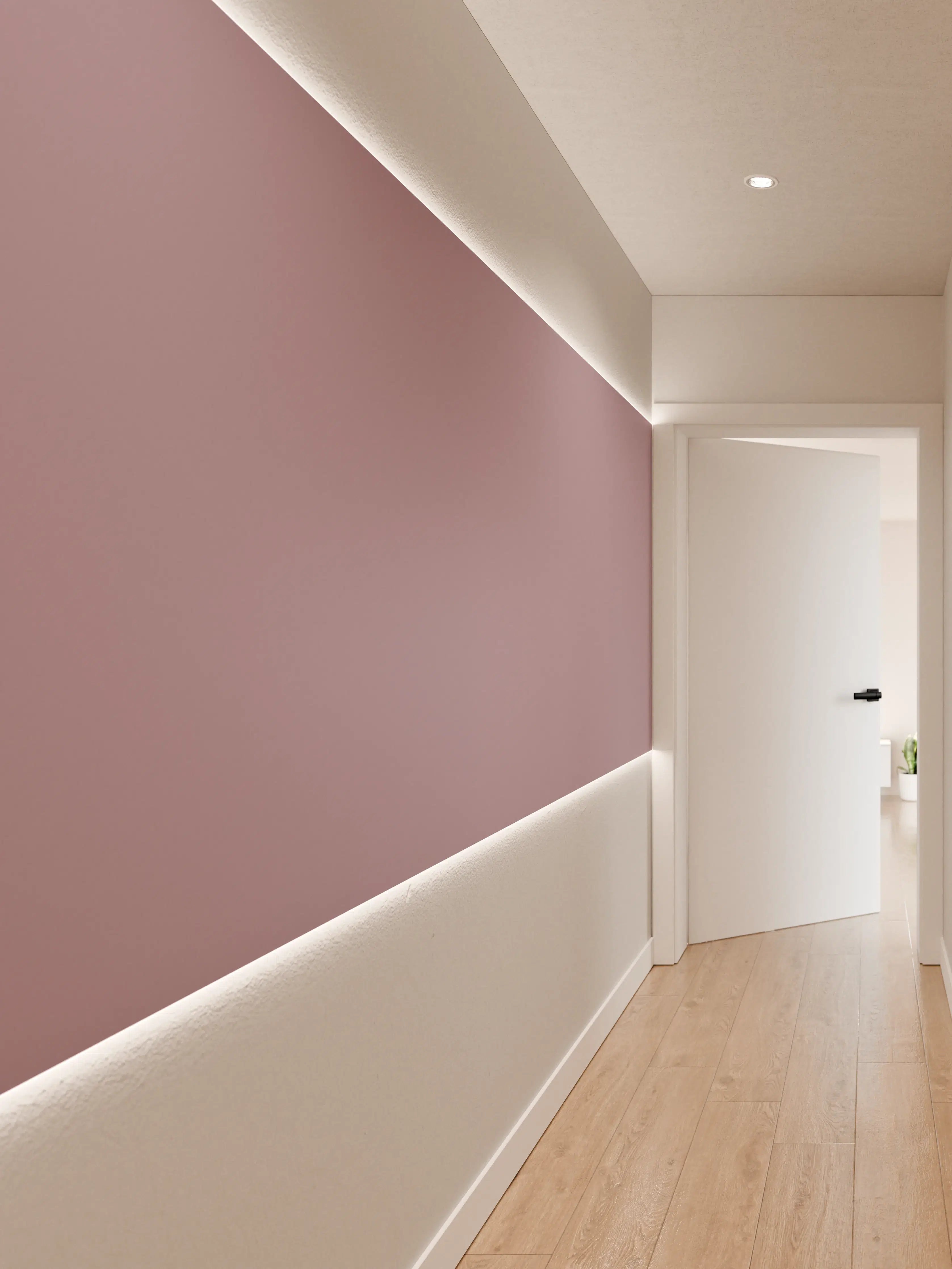 Wandverkleidung Flur - RAL 4009 (Pastellviolett)