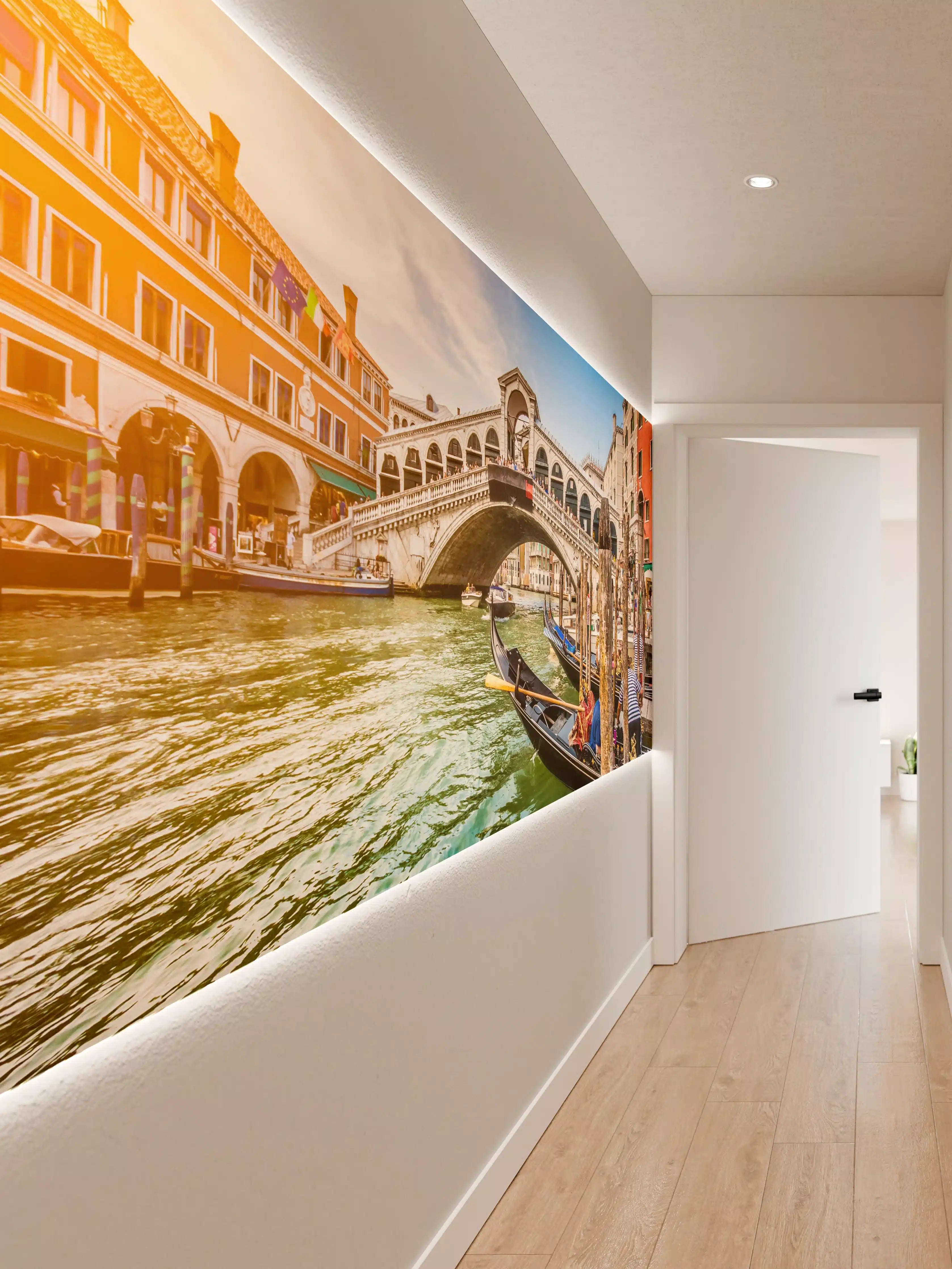 Wandverkleidung Flur - Romantische Gondelfahrt in Venedig bei Sonnenuntergang