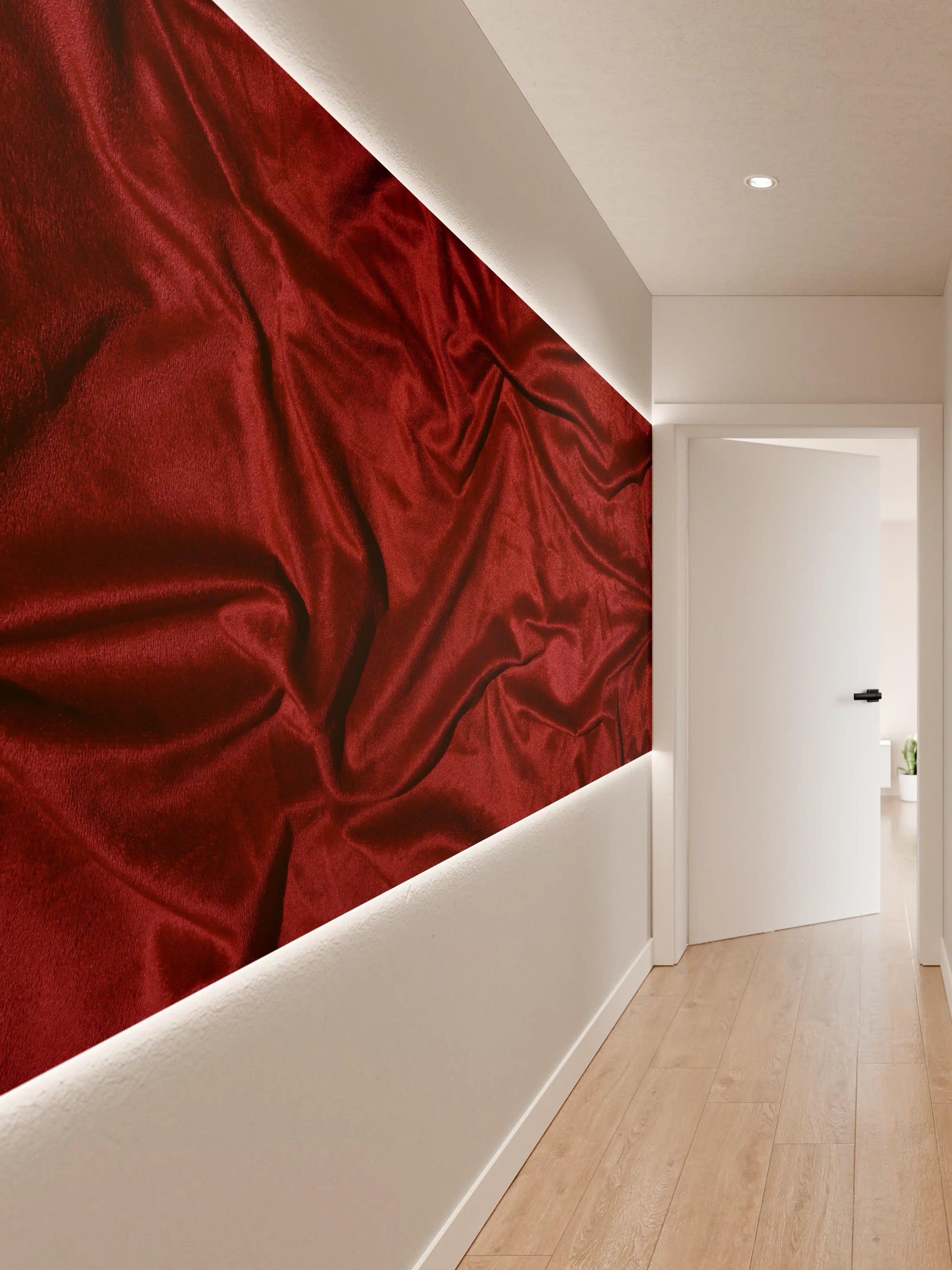 Wandverkleidung Flur - Rote Satin Seide