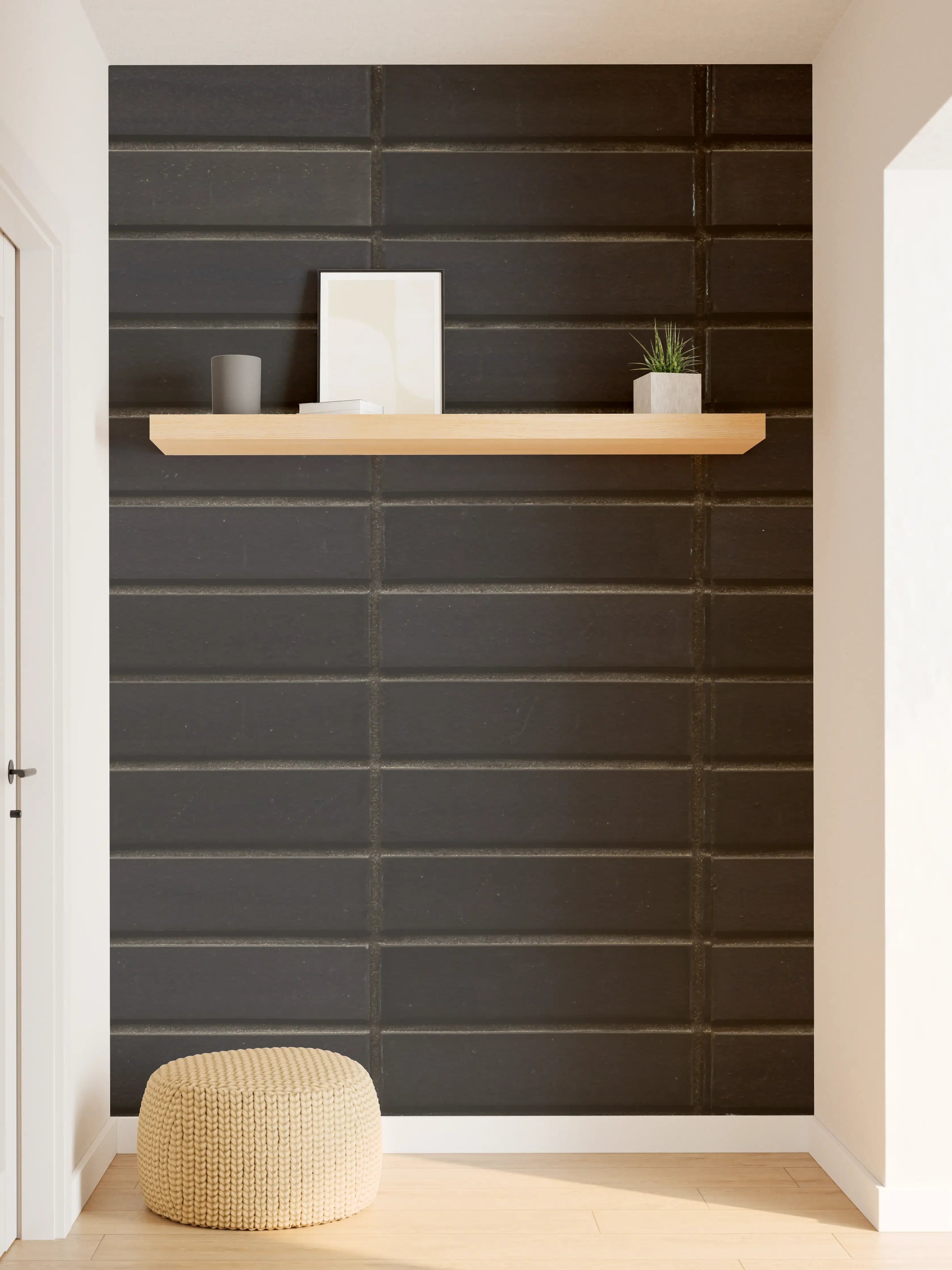 Wandverkleidung Flur - Schwarze Backsteinmauer mit goldener Akzent