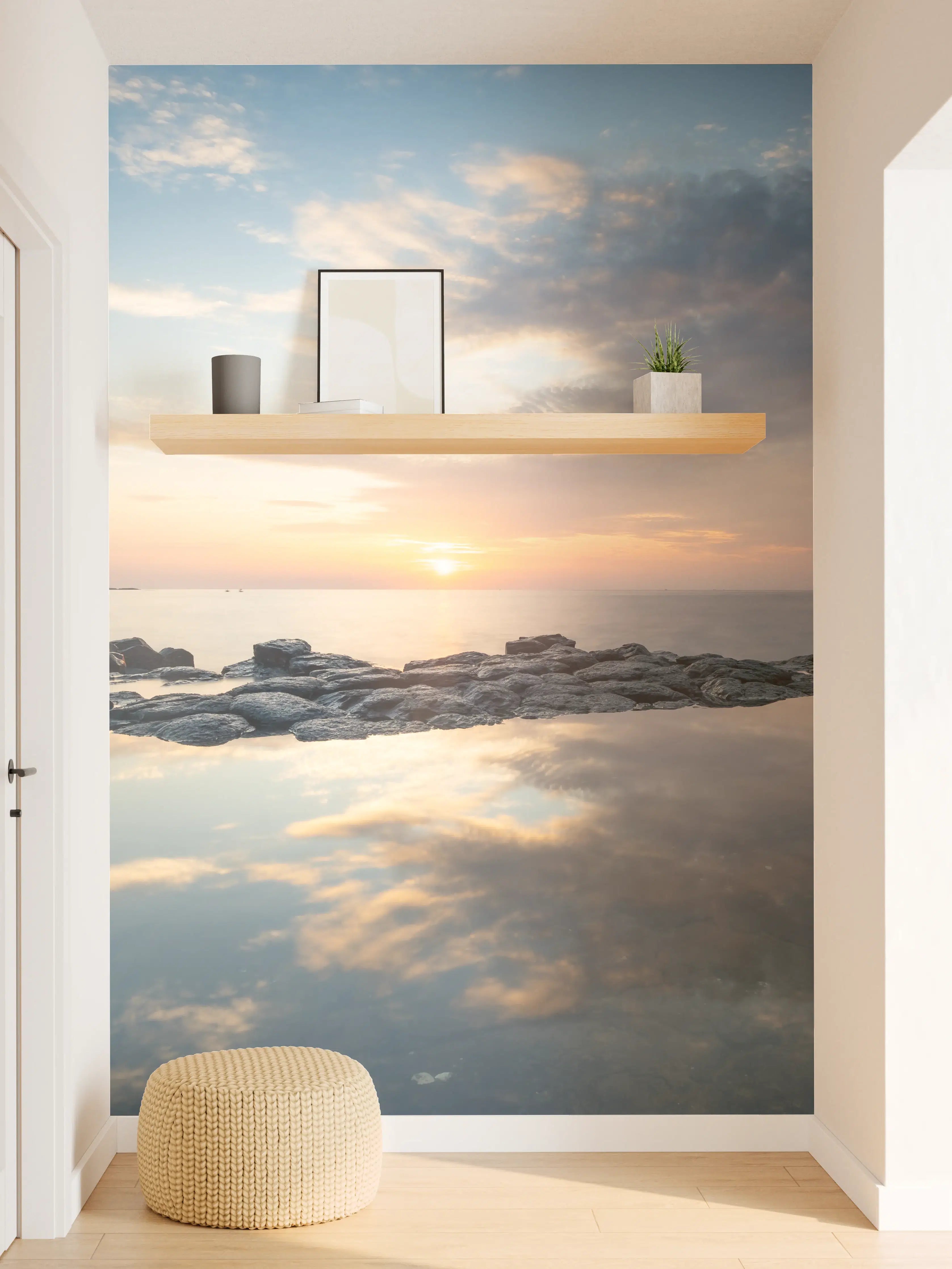 Wandverkleidung Flur - Sonnenuntergang über dem Wasser mit Felsen und Wolken