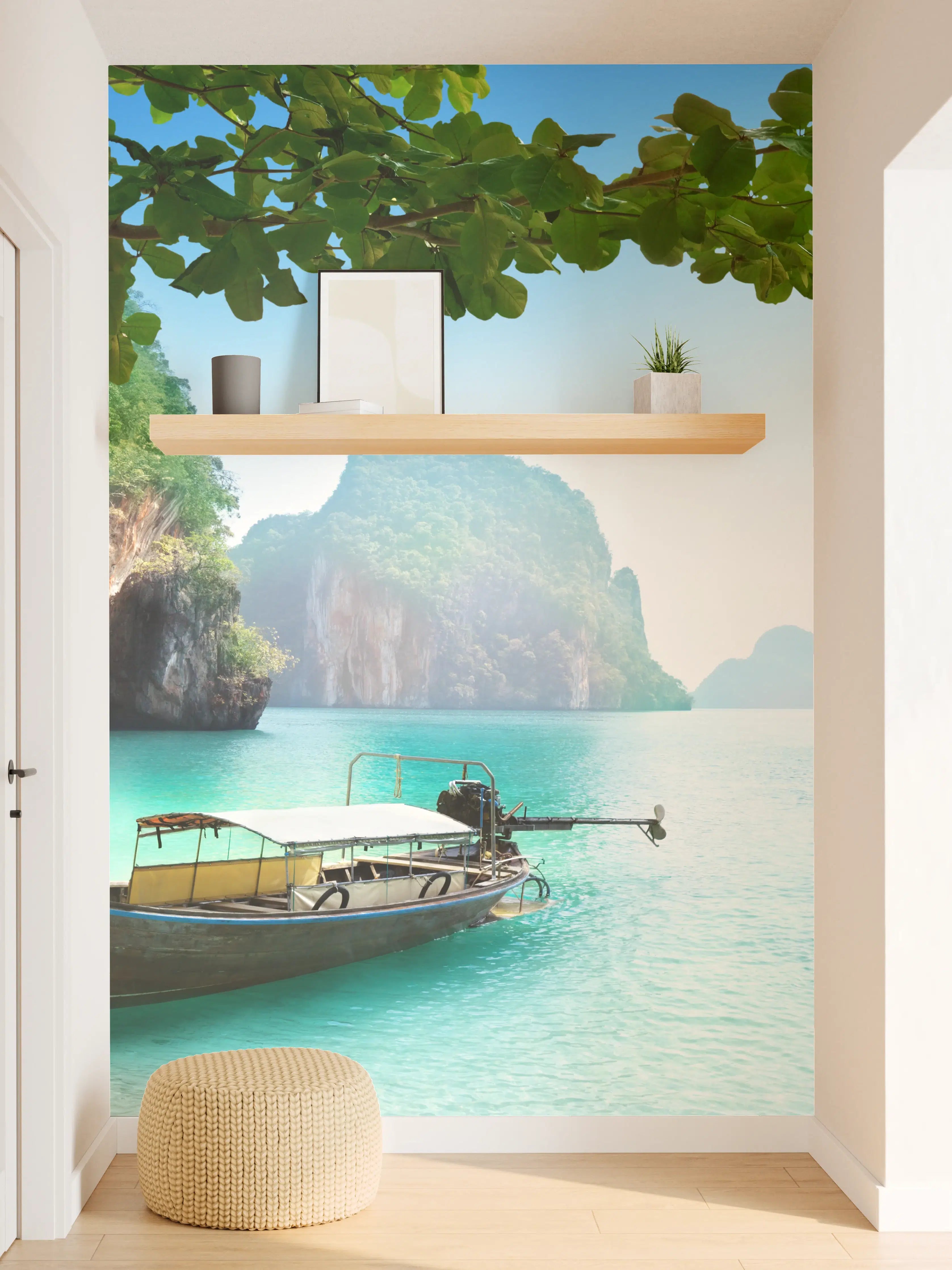 Wandverkleidung Flur - Traumhafte Küstenidylle mit Boot