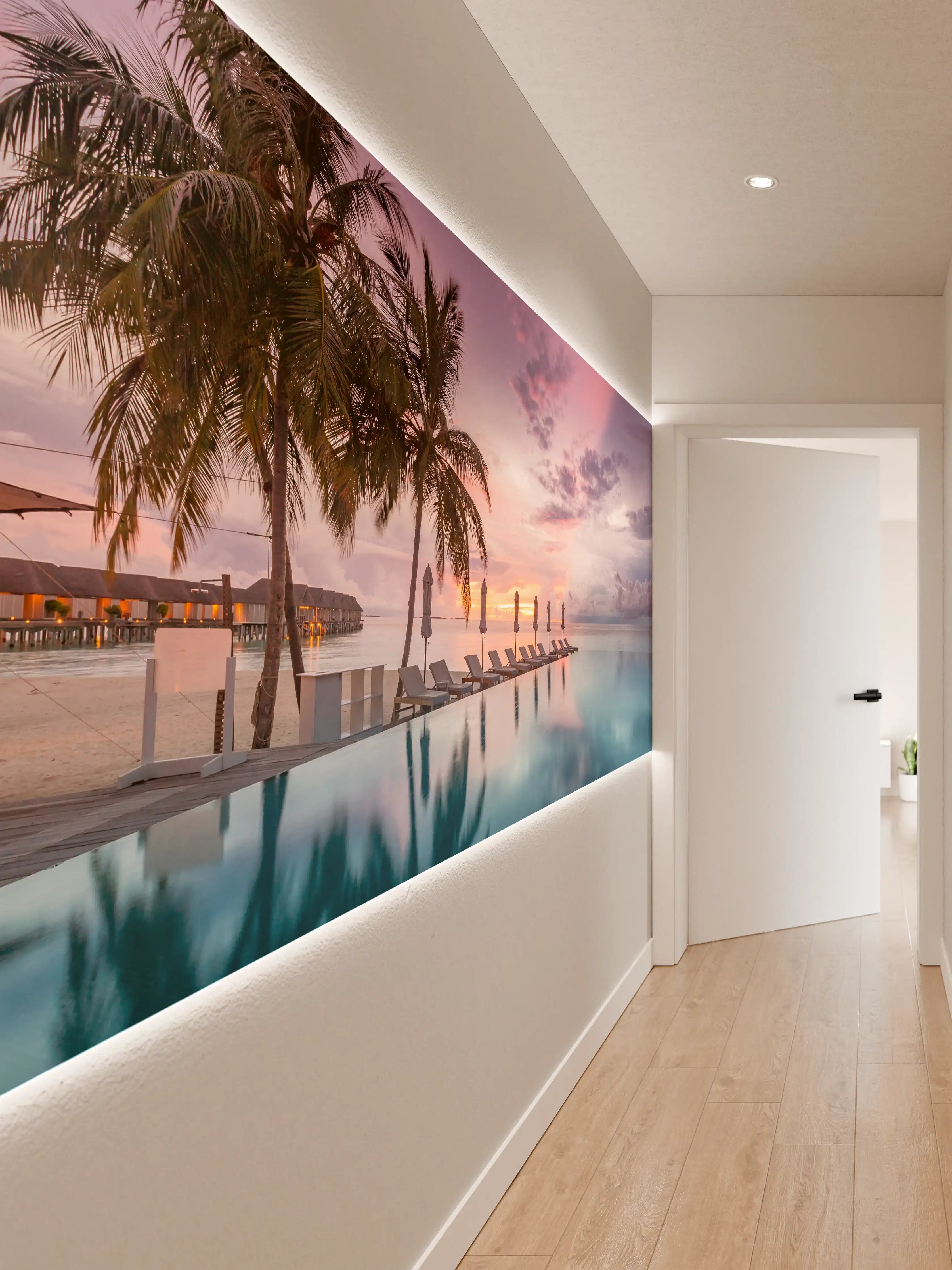Wandverkleidung Flur - Traumhafter Sonnenuntergang am Pool