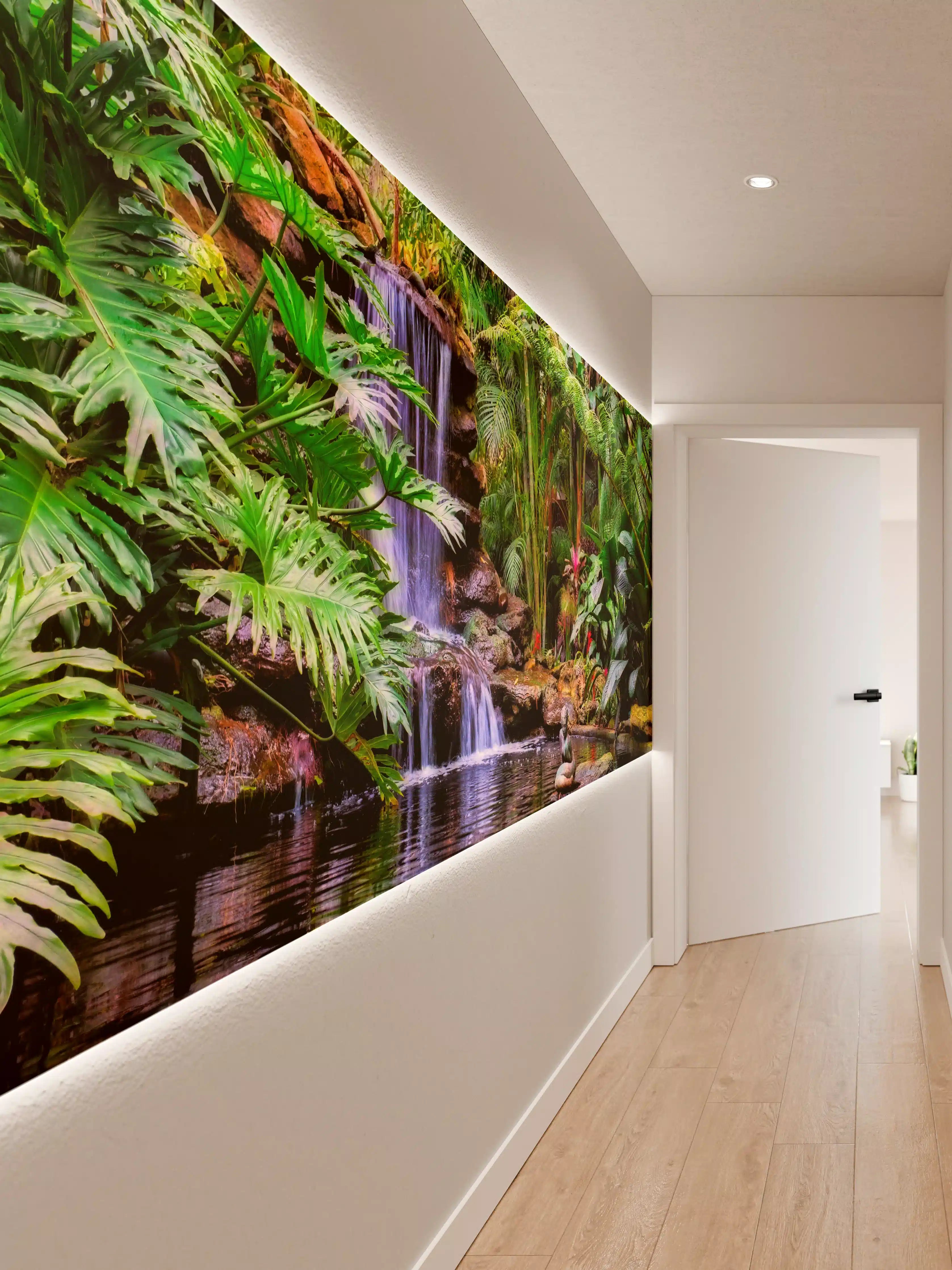 Wandverkleidung Flur - Tropischer Wasserfall